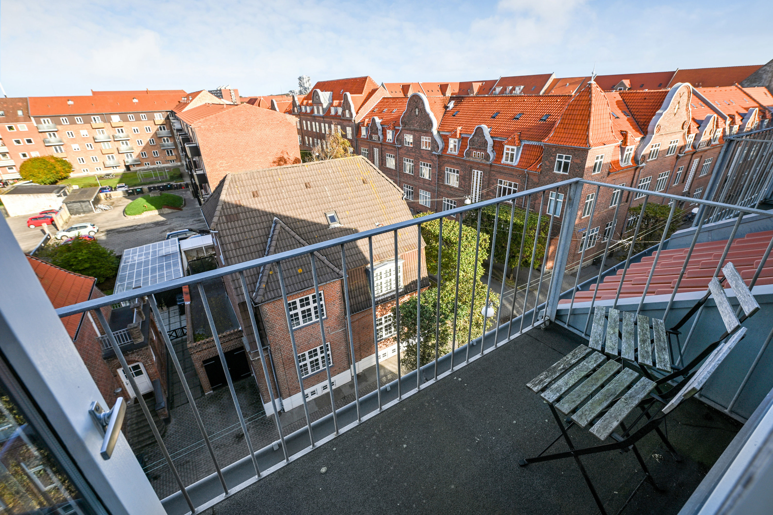Fremhævet terrasse billede i fuldskærmstilstand. Billede af Cort Adelers Gade 13, 3. tv., 6700 Esbjerg