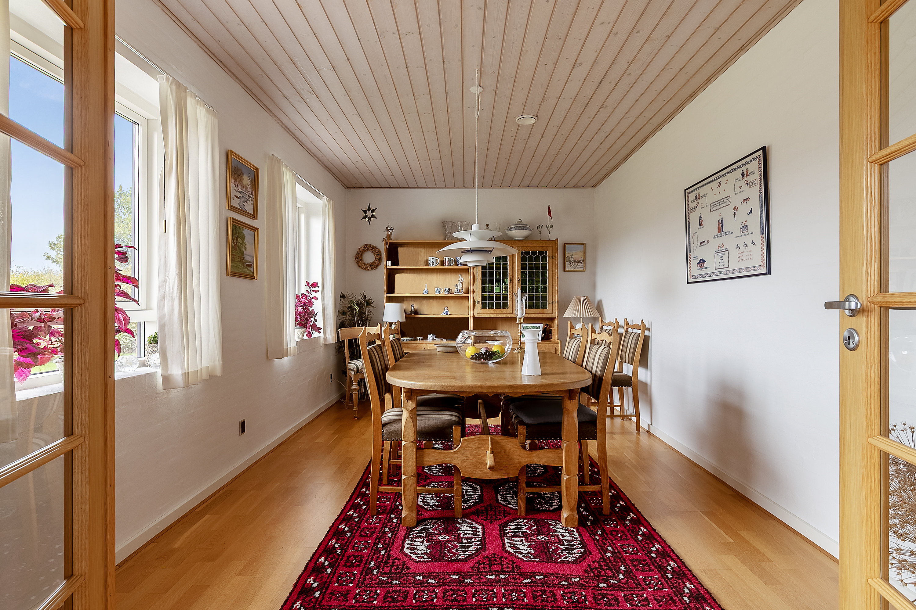 Fremhævet spisestue billede i fuldskærmstilstand. Billede af Toftegårdsvej 15, 8362 Hørning