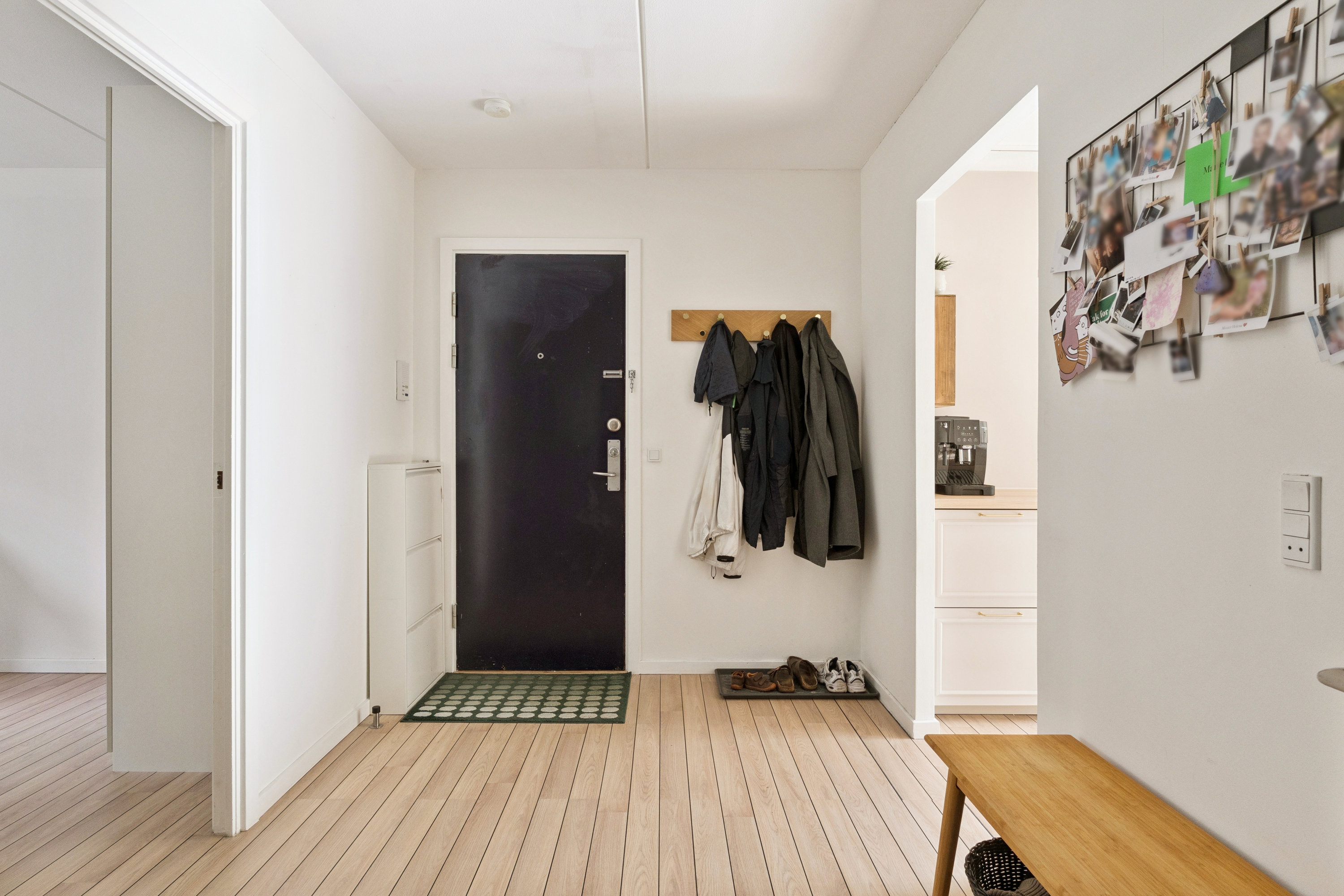 Fremhævet gang billede i fuldskærmstilstand. Billede af Wilkensvej 13, st. th., 2000 Frederiksberg