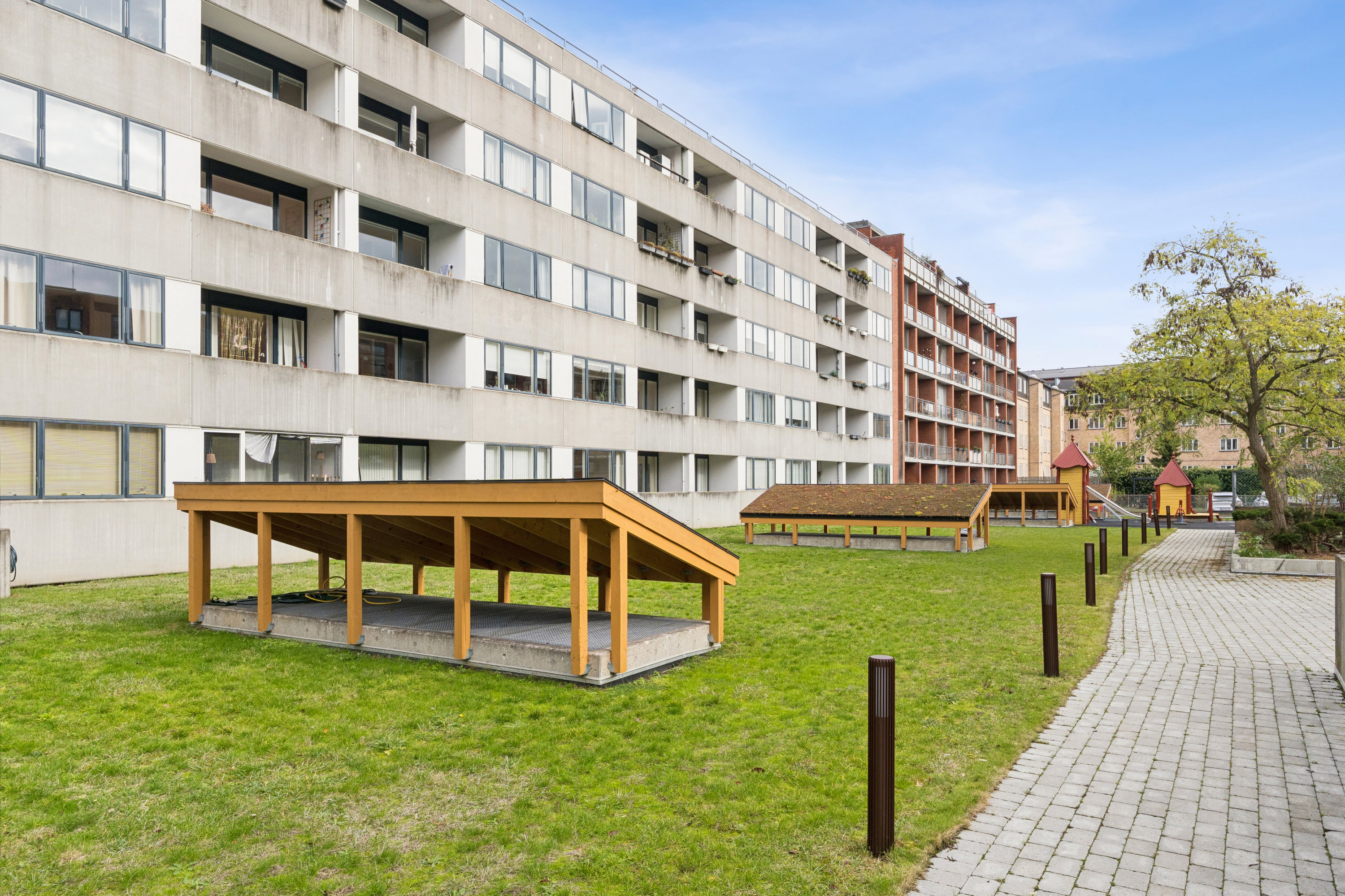 Fremhævet andet billede i fuldskærmstilstand. Billede af Wilkensvej 13, st. th., 2000 Frederiksberg