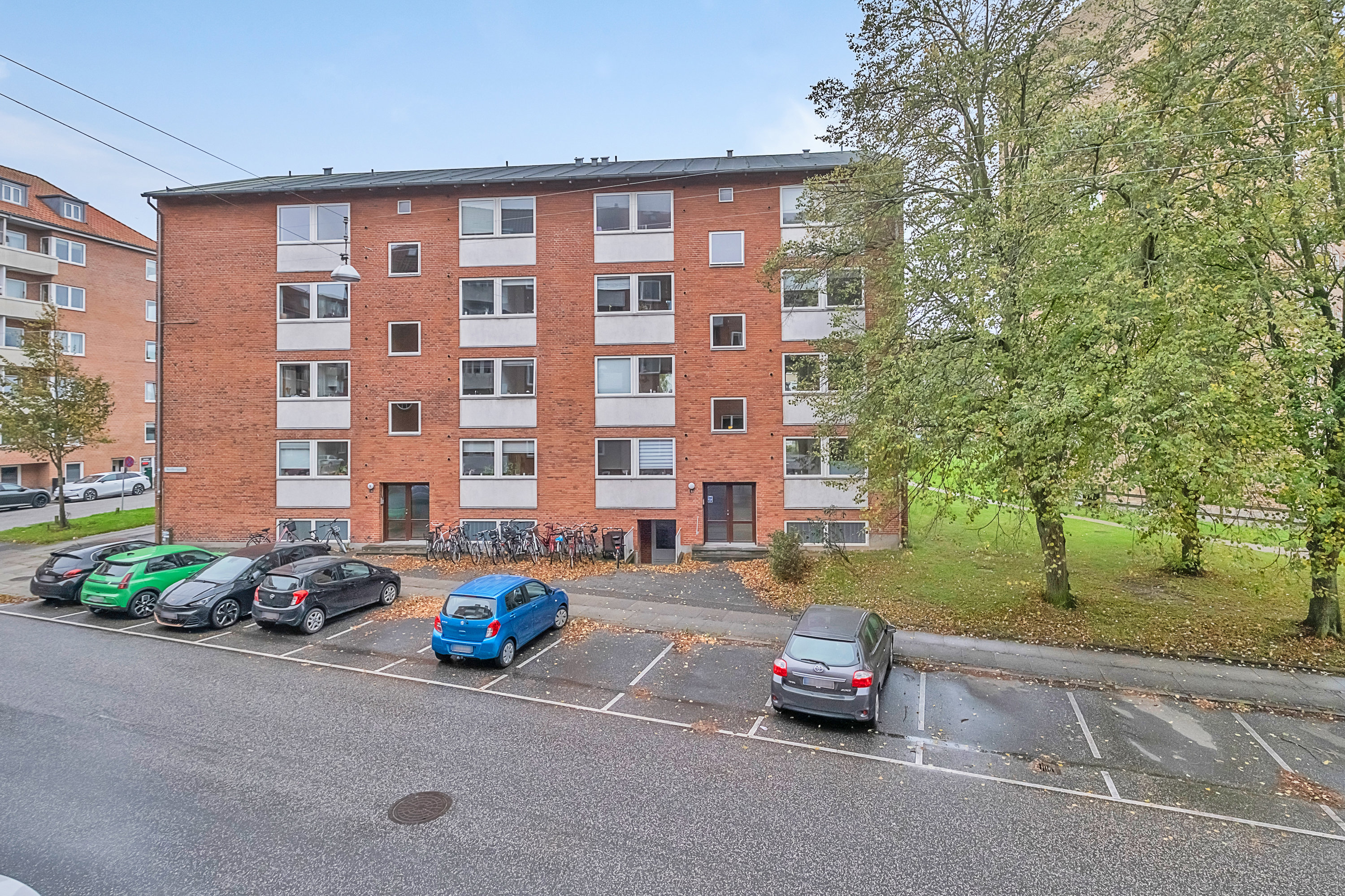 Fremhævet facade billede i fuldskærmstilstand. Billede af Nordborggade 3, st. th., 8000 Aarhus C