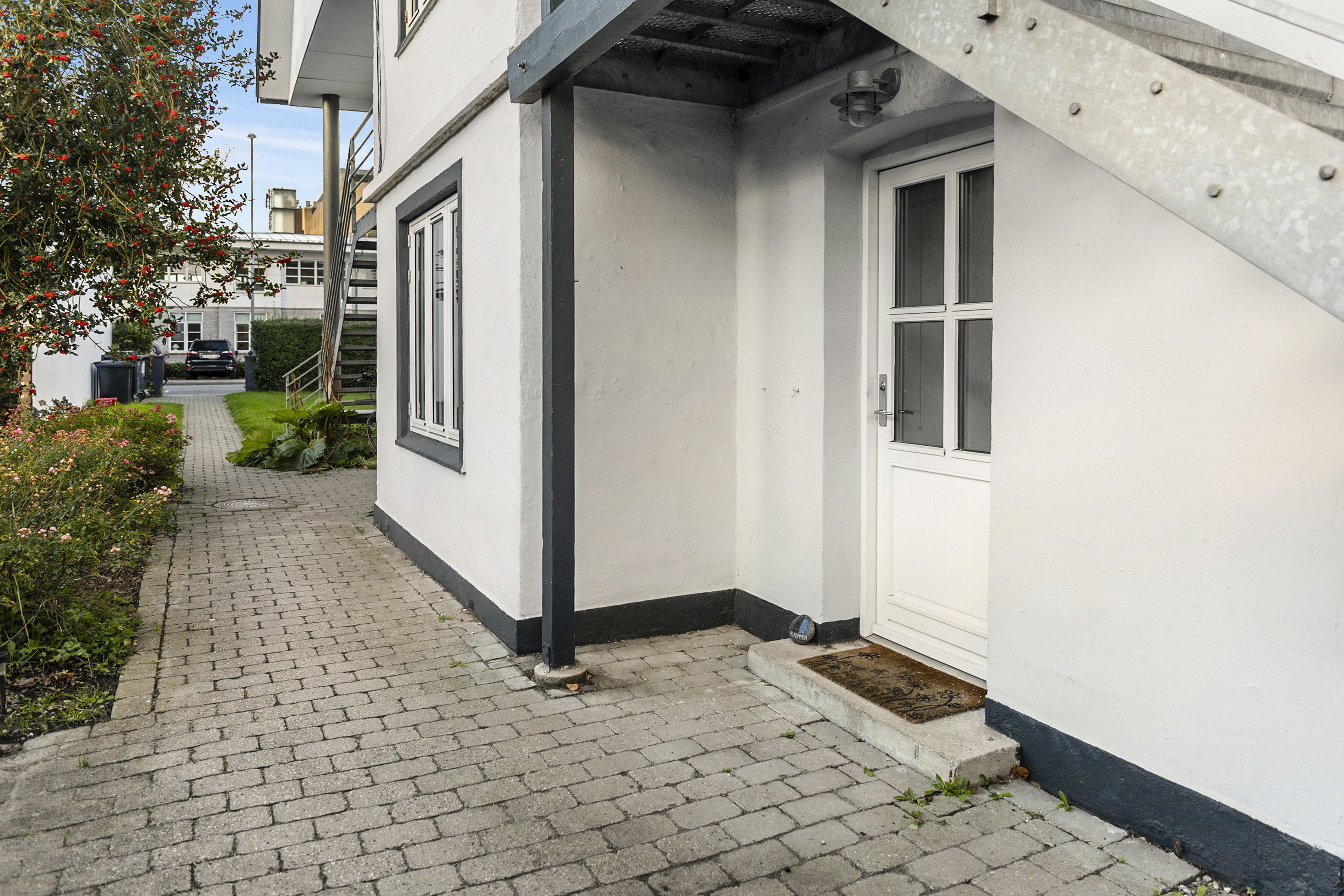 Fremhævet entré billede i fuldskærmstilstand. Billede af Bjergegade 28, st. th., 5000 Odense C