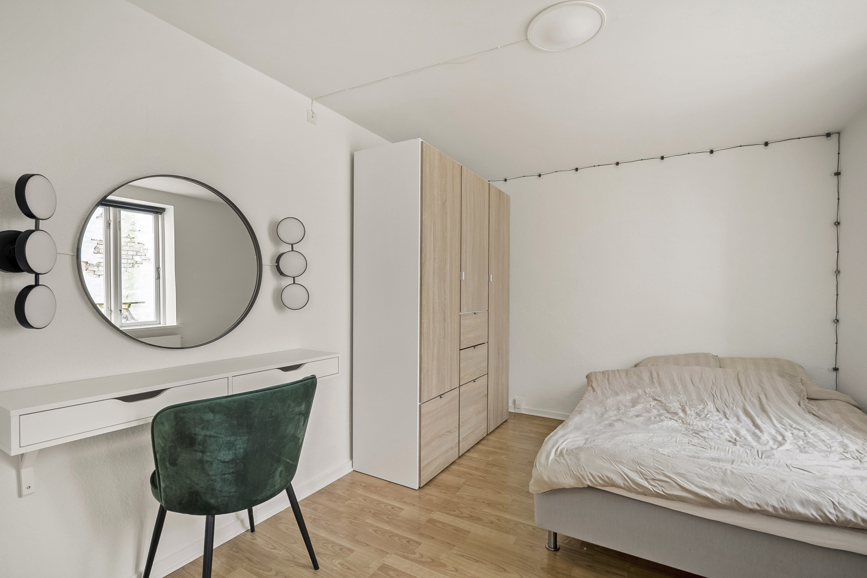 Fremhævet soveværelse billede i fuldskærmstilstand. Billede af Bjergegade 28, st. th., 5000 Odense C
