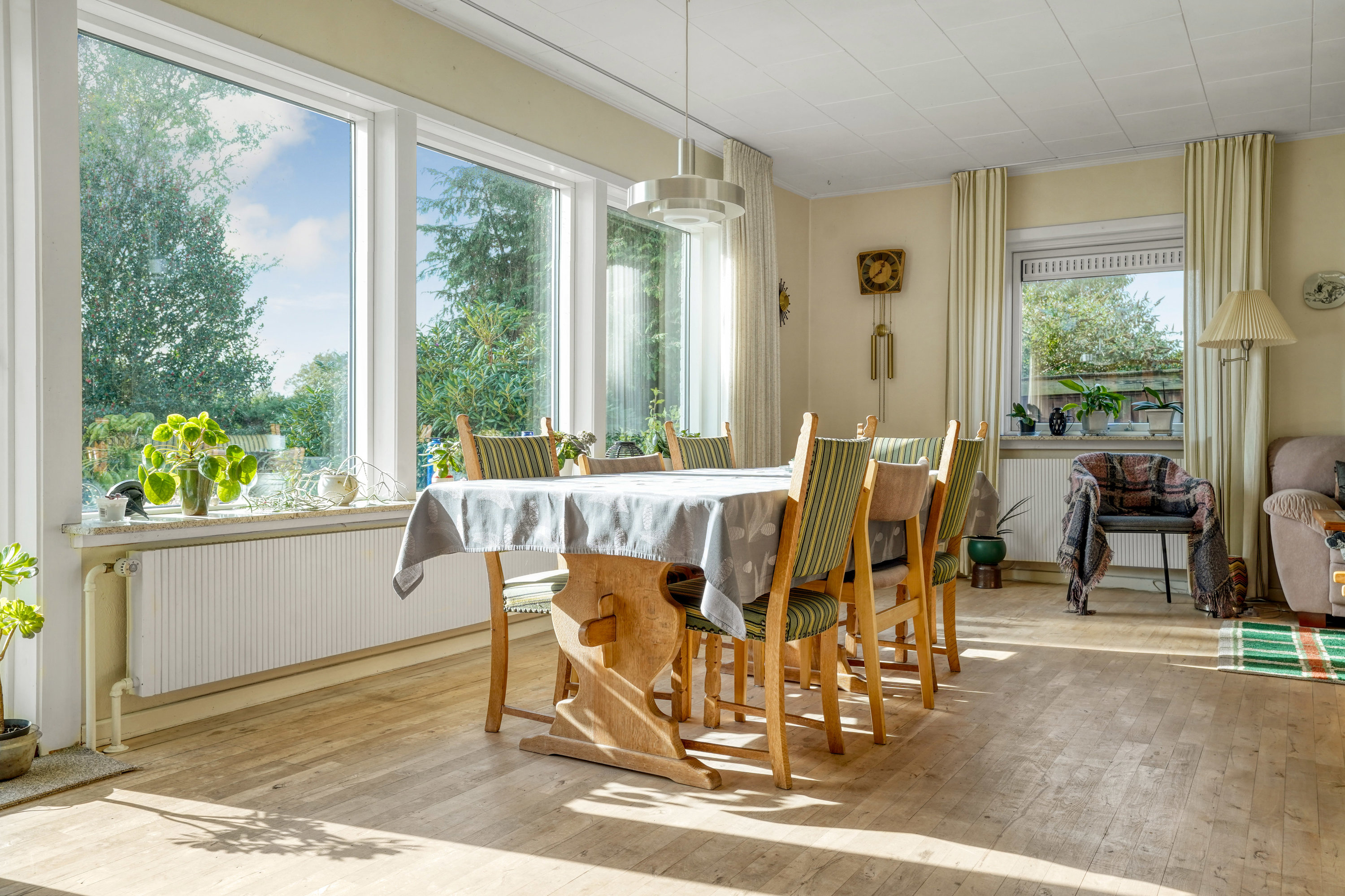 Fremhævet stue billede i fuldskærmstilstand. Billede af Sydmarksvej 73, Verninge, 5690 Tommerup