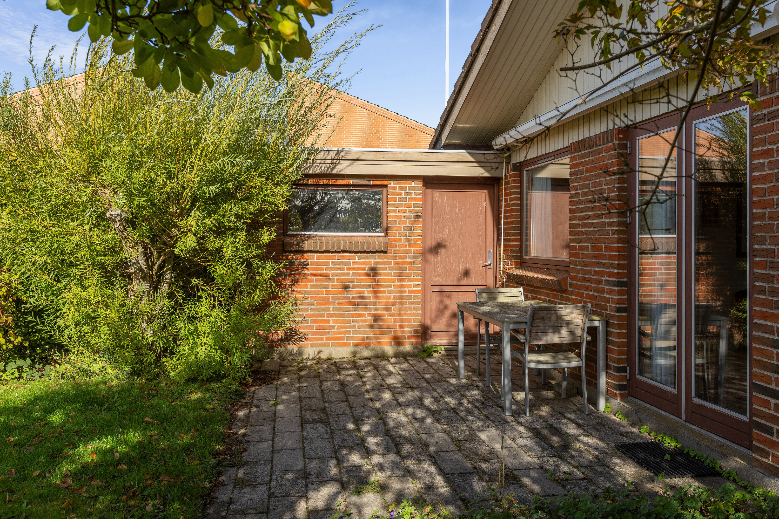 Fremhævet terrasse billede i fuldskærmstilstand. Billede af Jørgen Roedsvej 11, 4760 Vordingborg
