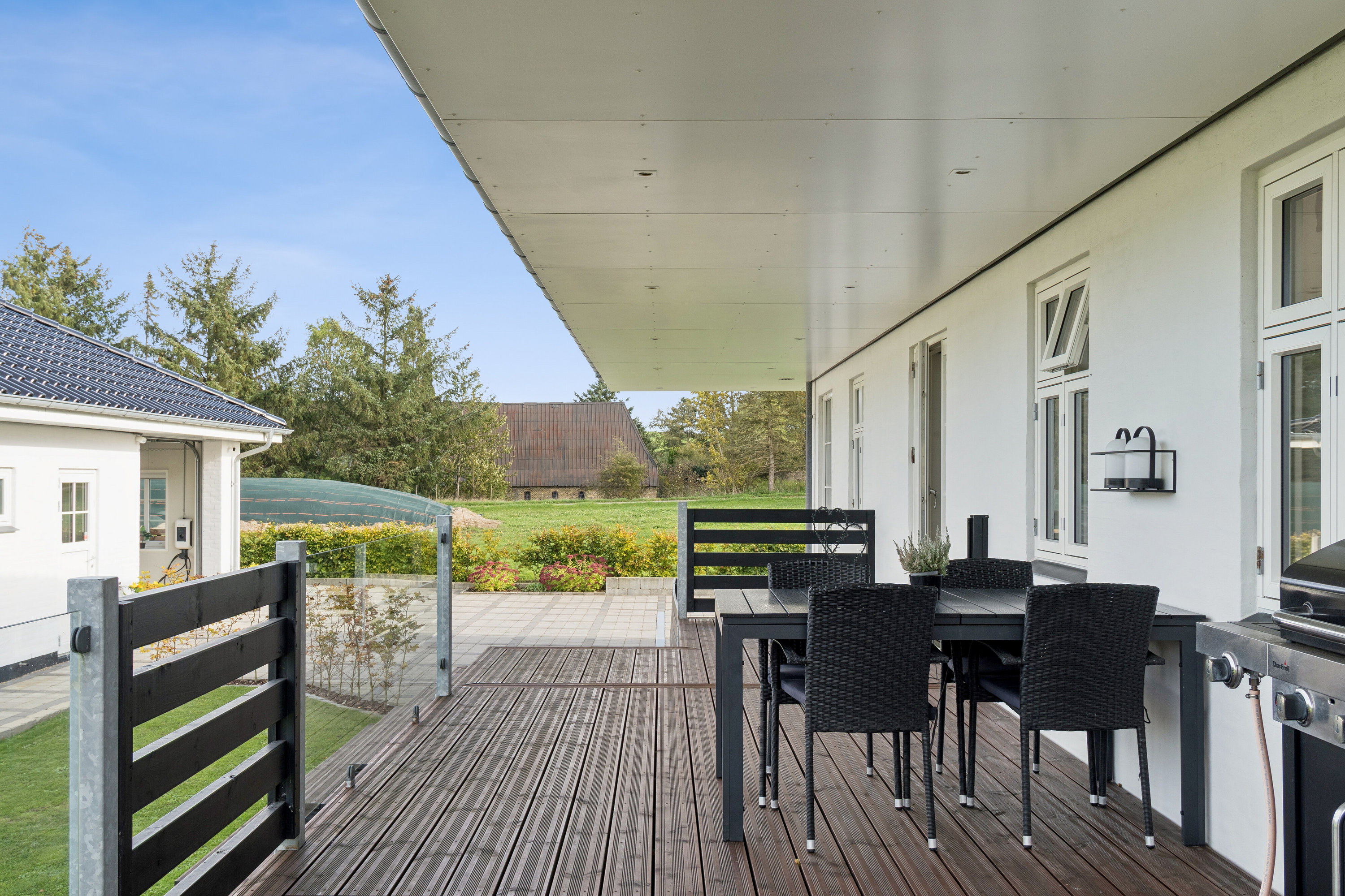 Fremhævet overdækket terrasse billede i fuldskærmstilstand. Billede af Kongensgade 103, Skovby, 6200 Aabenraa