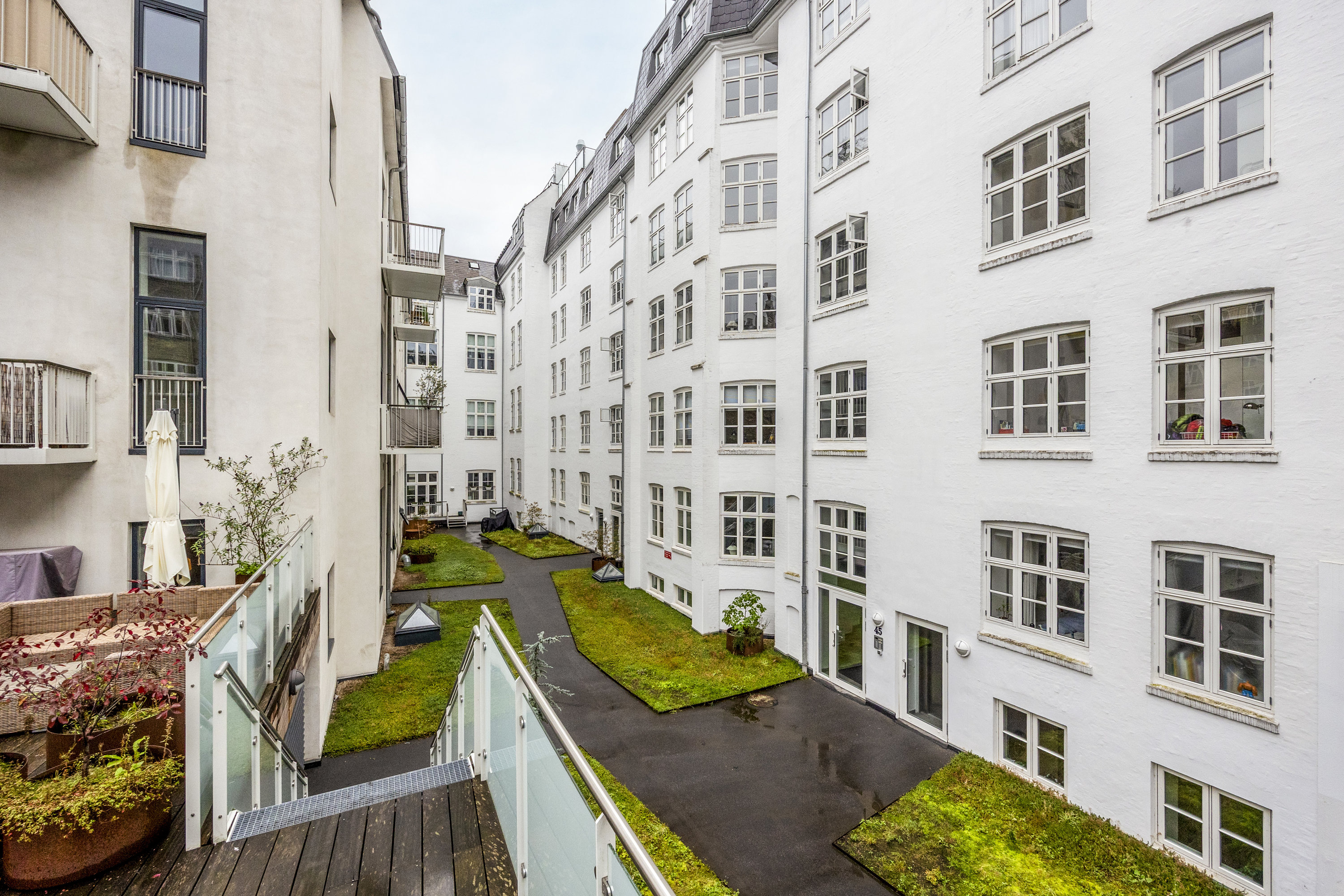Fremhævet  billede i fuldskærmstilstand. Billede af Nørre Farimagsgade 45, st., 1364 København K