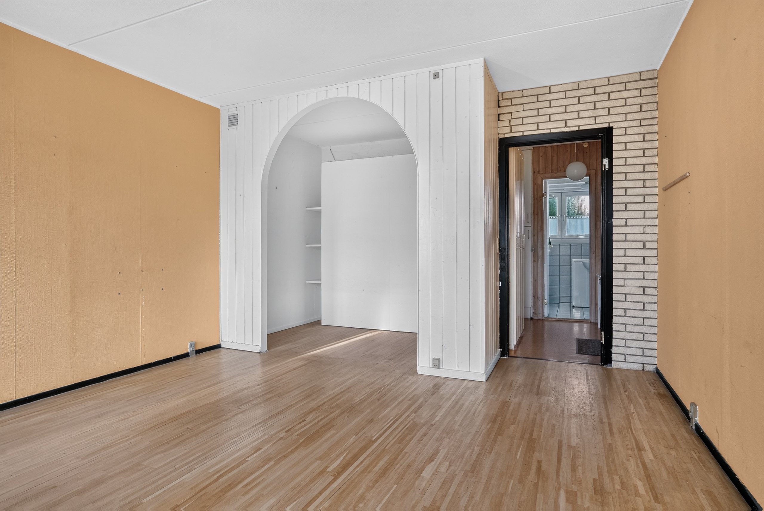 Fremhævet stue billede i fuldskærmstilstand. Billede af Teglgårdsvej 543, st. th., 3050 Humlebæk