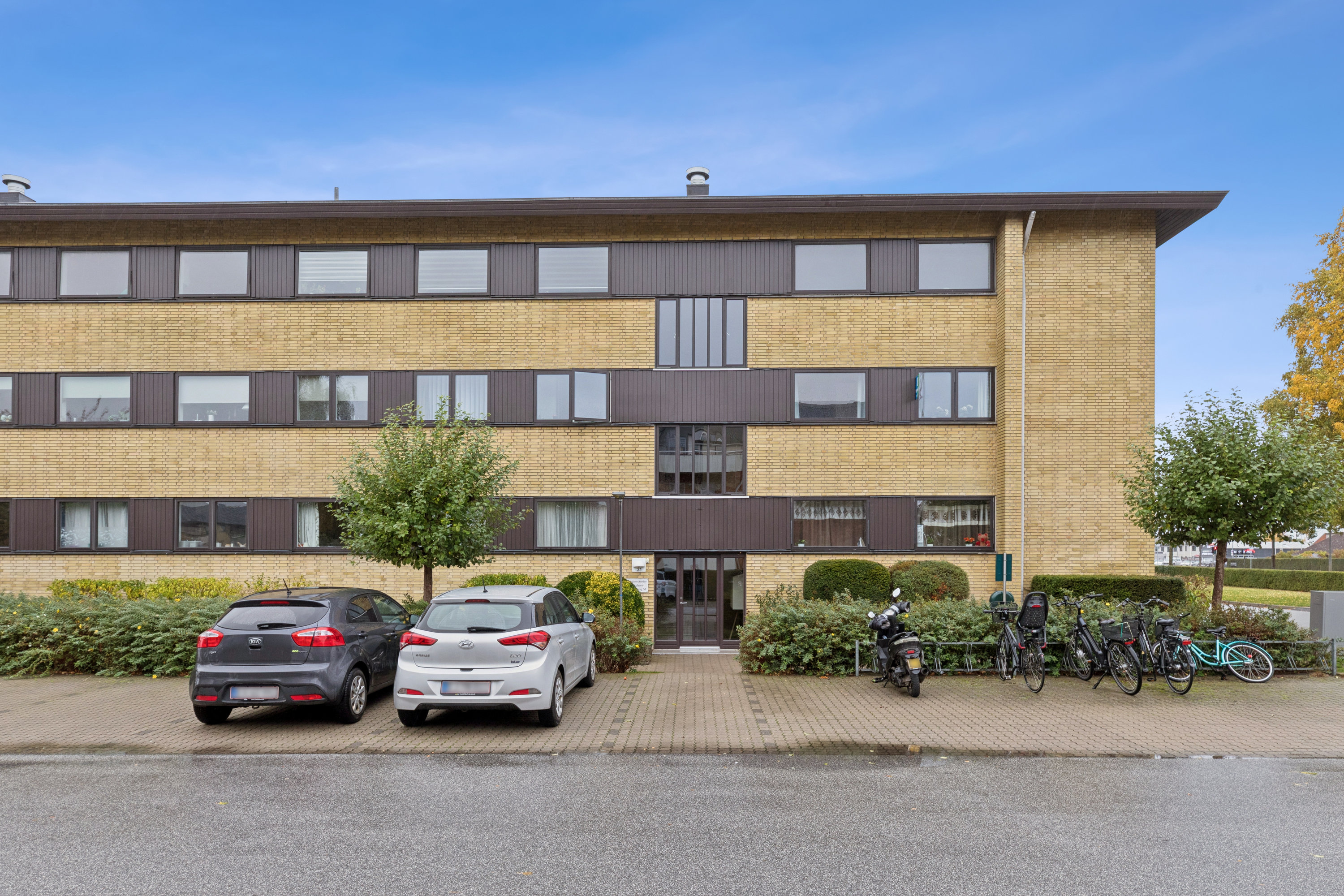 Fremhævet andet billede i fuldskærmstilstand. Billede af Taastrup Vænge 31, 1. 4., 2630 Taastrup