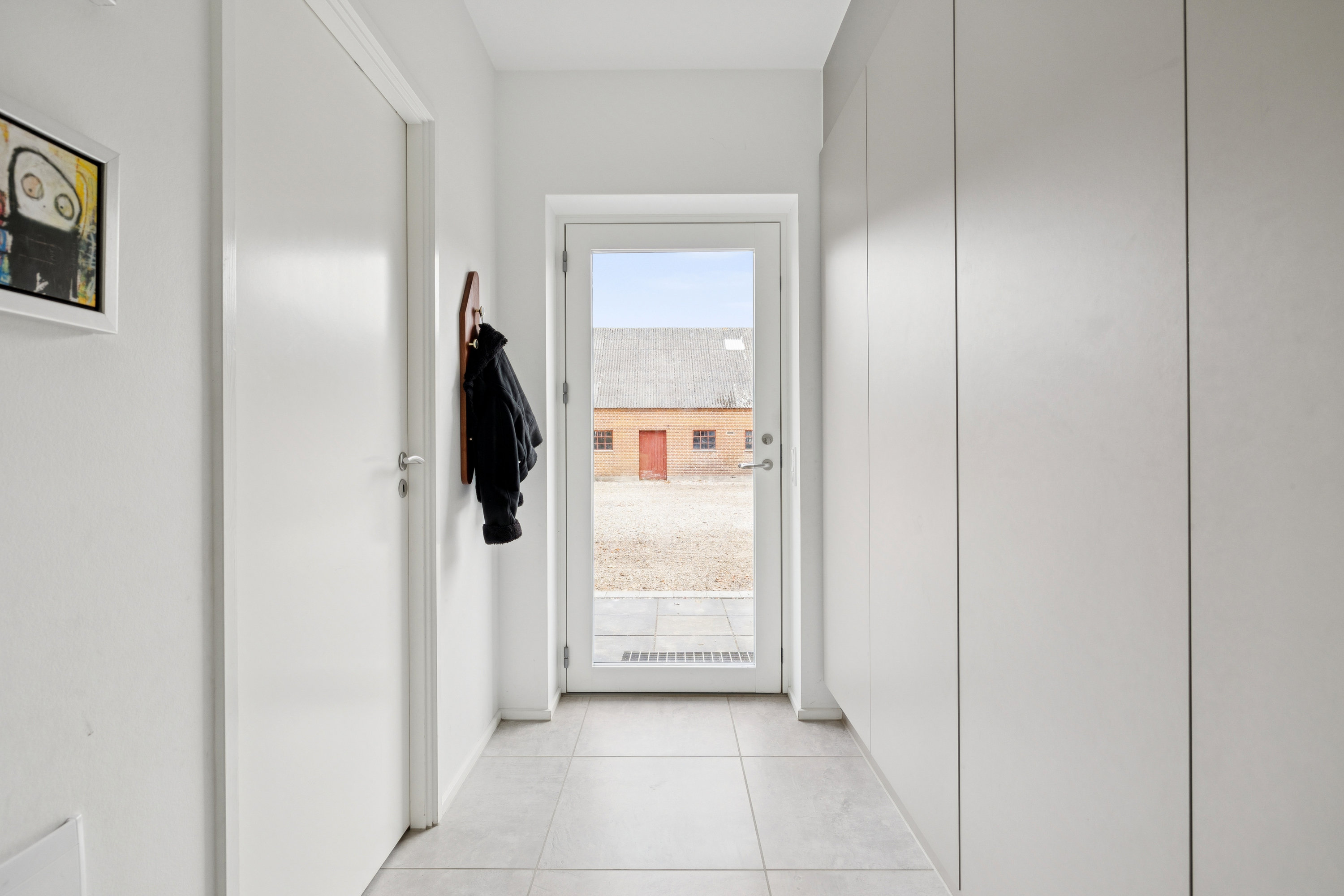 Fremhævet gang billede i fuldskærmstilstand. Billede af Krogagervej 83, Blenstrup, 8983 Gjerlev J