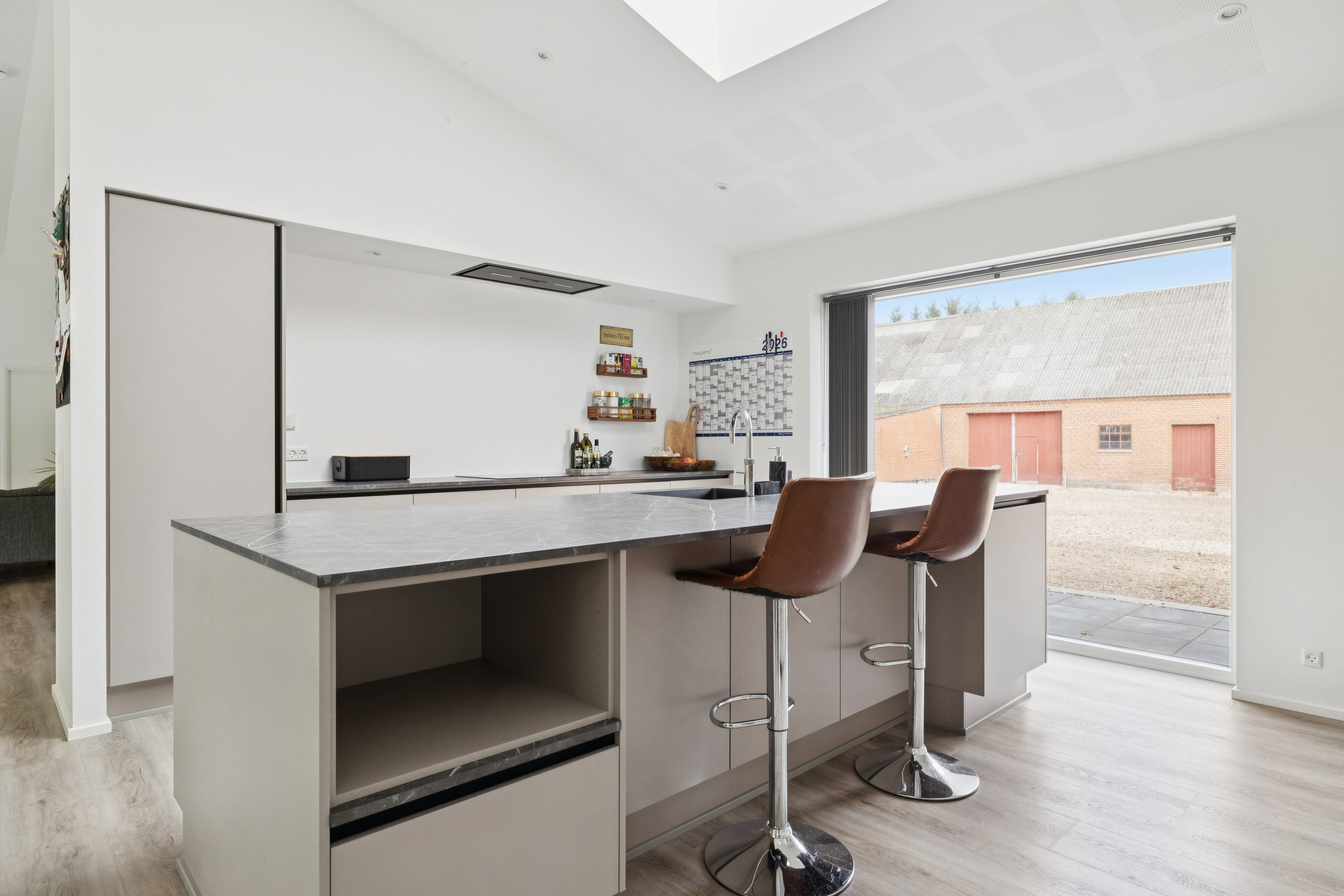 Krogagervej 83, Blenstrup, 8983 Gjerlev J