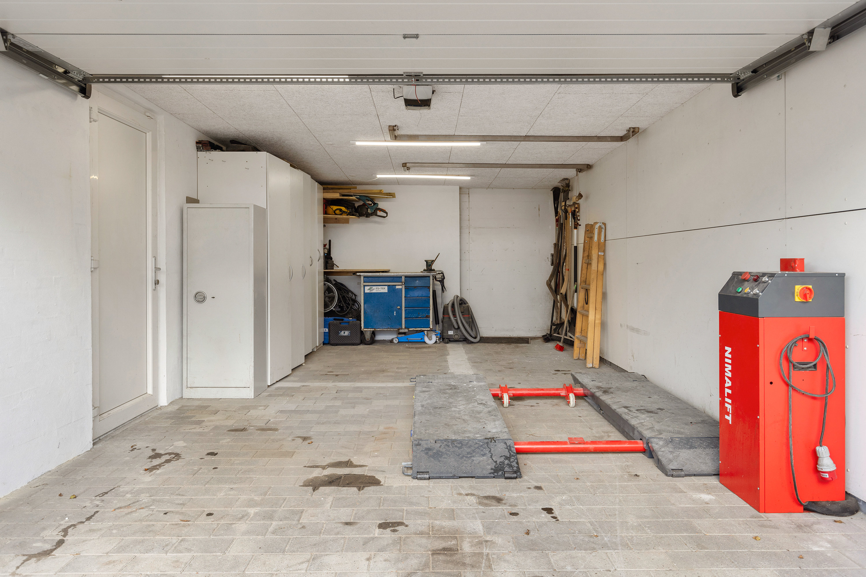 Fremhævet carport billede i fuldskærmstilstand. Billede af Birkelsevej 16, 9440 Aabybro