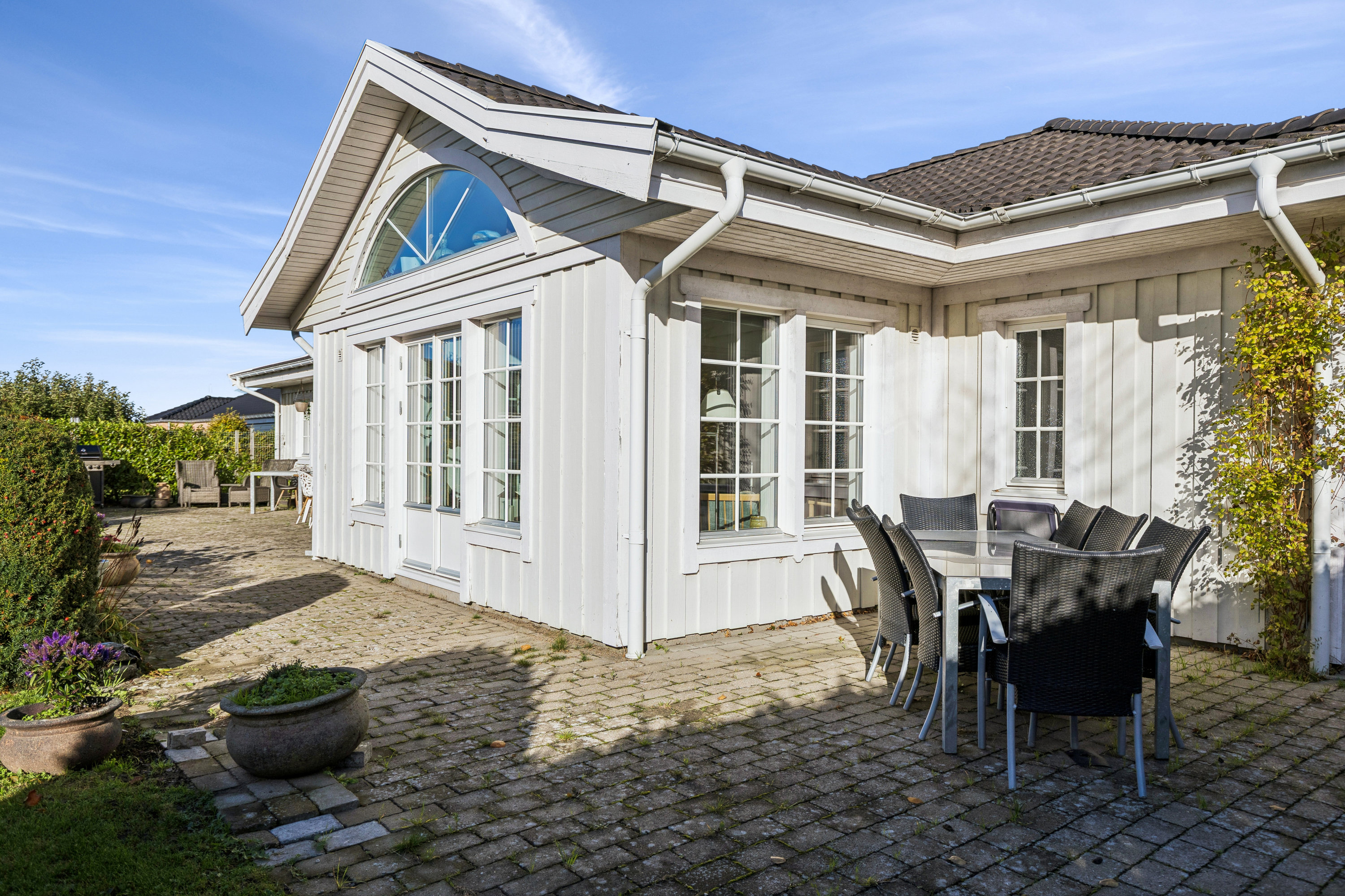 Fremhævet terrasse billede i fuldskærmstilstand. Billede af Havnsøgårdsvej 13, Havnsø, 4591 Føllenslev