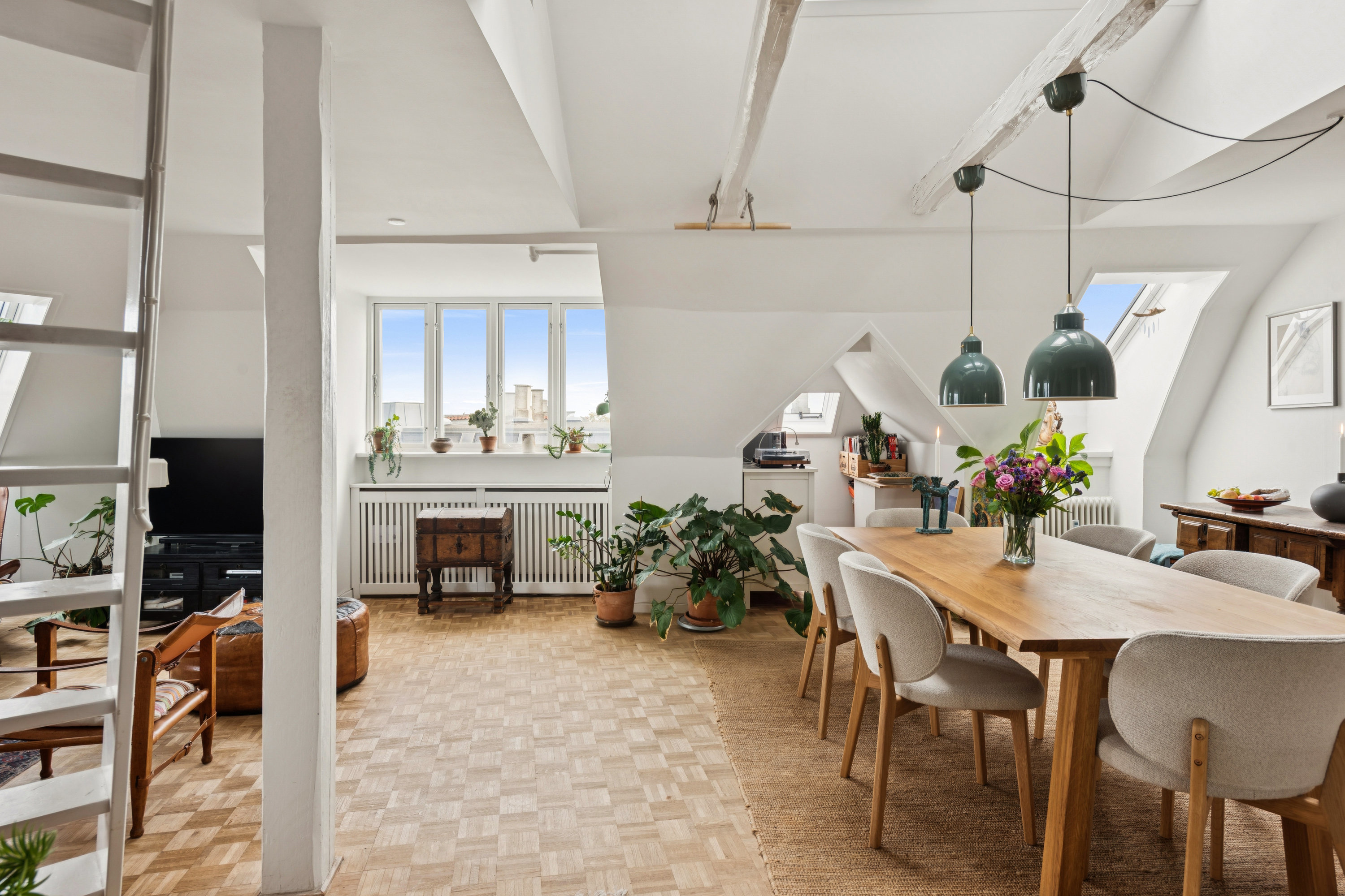 Fremhævet stue billede i fuldskærmstilstand. Billede af Åboulevard 49, 5., 1960 Frederiksberg C