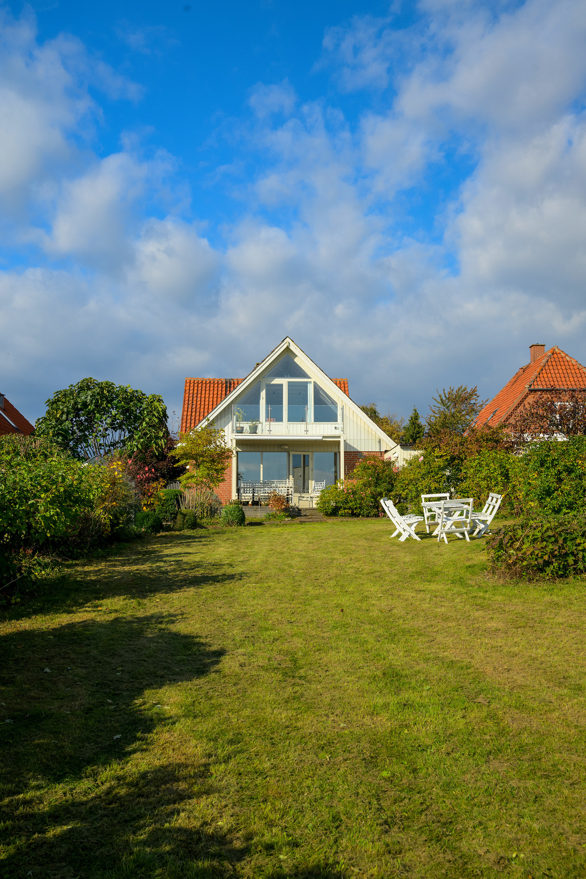 Fremhævet facade havesiden billede i fuldskærmstilstand. Billede af Guldborgvej 334, Guldborg, 4862 Guldborg