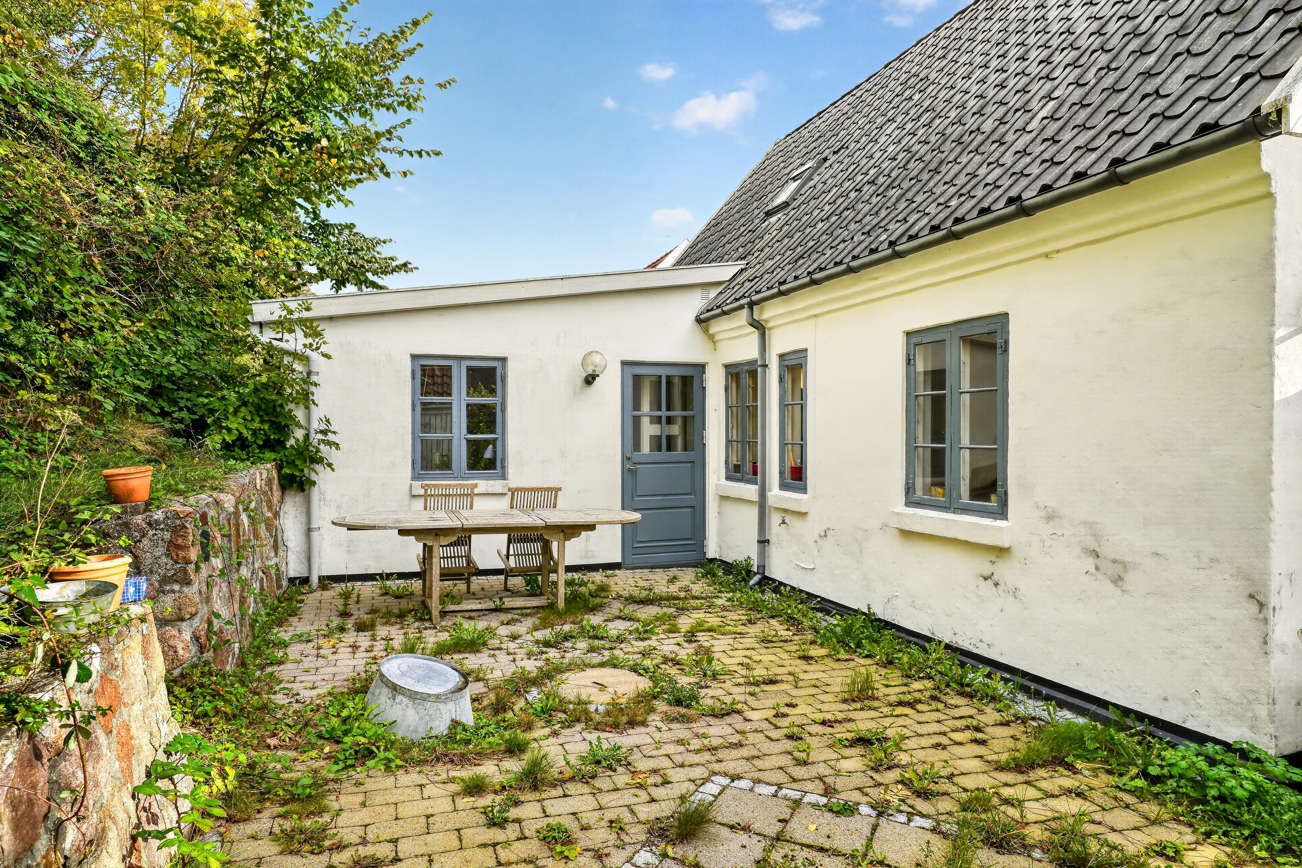 Fremhævet terrasse billede i fuldskærmstilstand. Billede af Gl Strandvej 194, 3050 Humlebæk