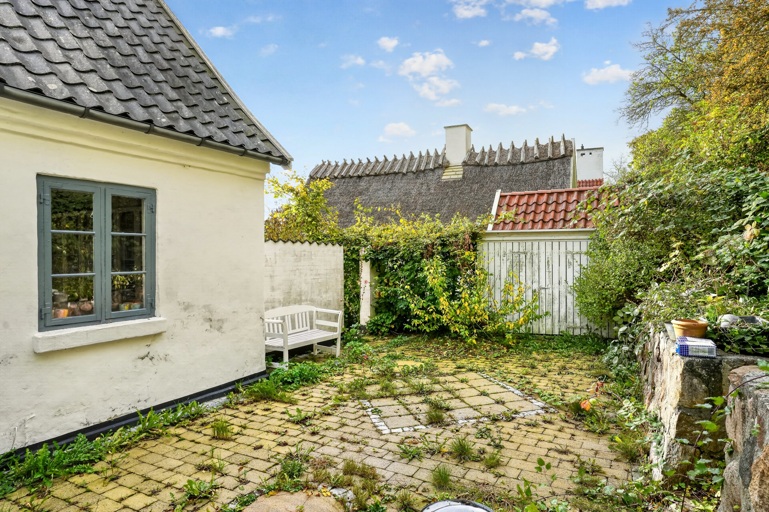 Fremhævet terrasse billede i fuldskærmstilstand. Billede af Gl Strandvej 194, 3050 Humlebæk