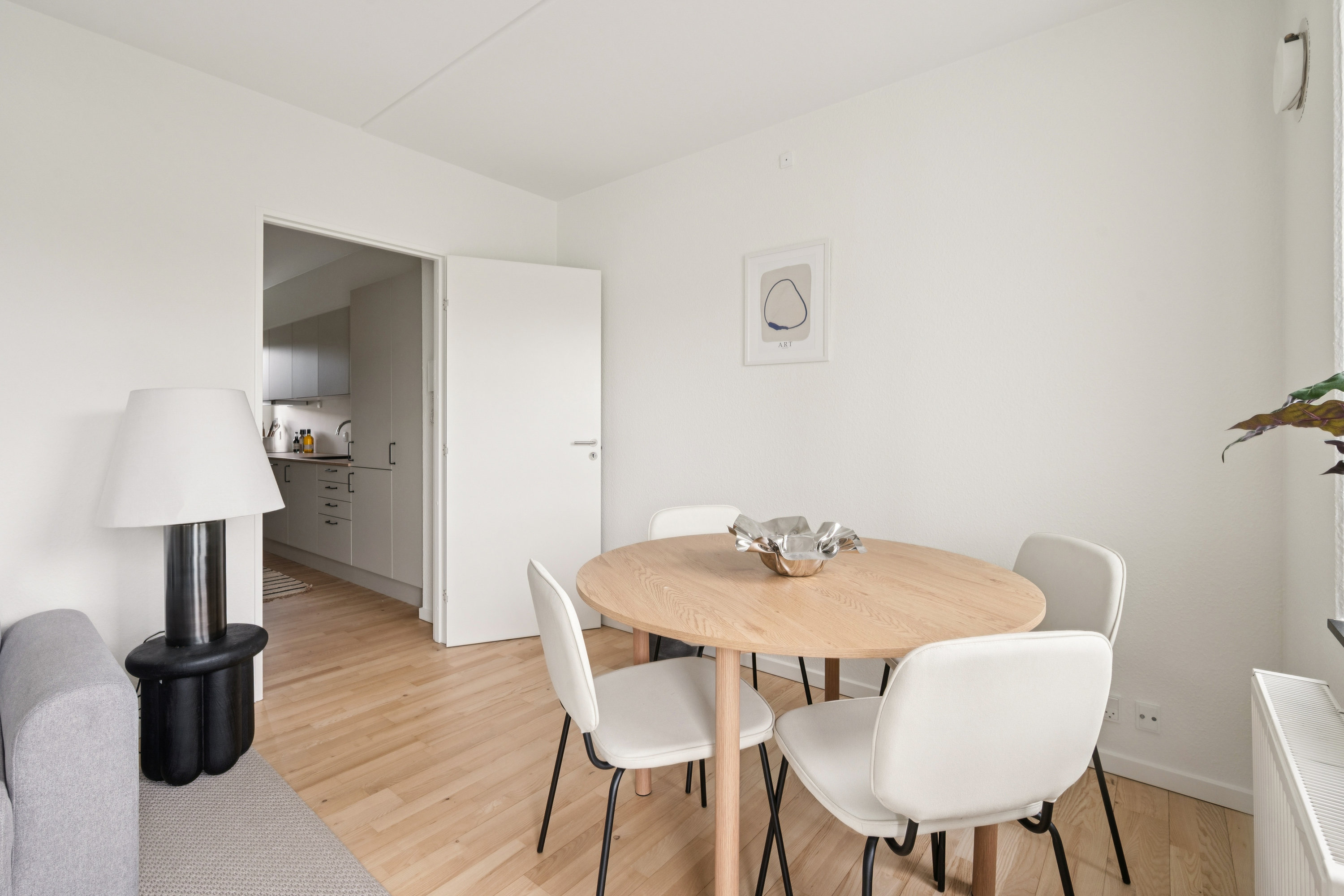Fremhævet stue billede i fuldskærmstilstand. Billede af Gebauersgade 2, 2. 10., 8000 Aarhus C