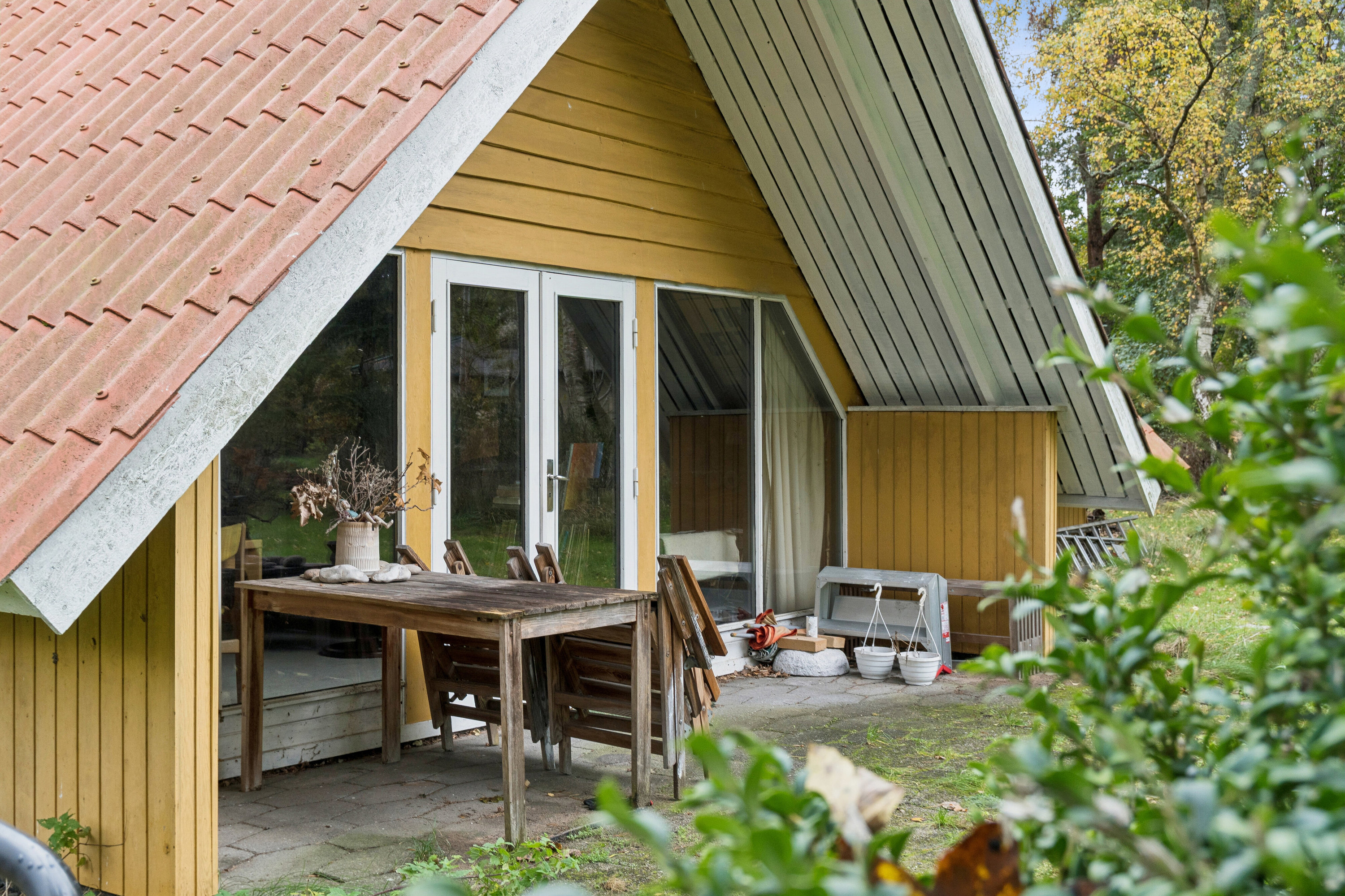 Fremhævet terrasse billede i fuldskærmstilstand. Billede af Carolinevej 6, Asserbo, 3300 Frederiksværk
