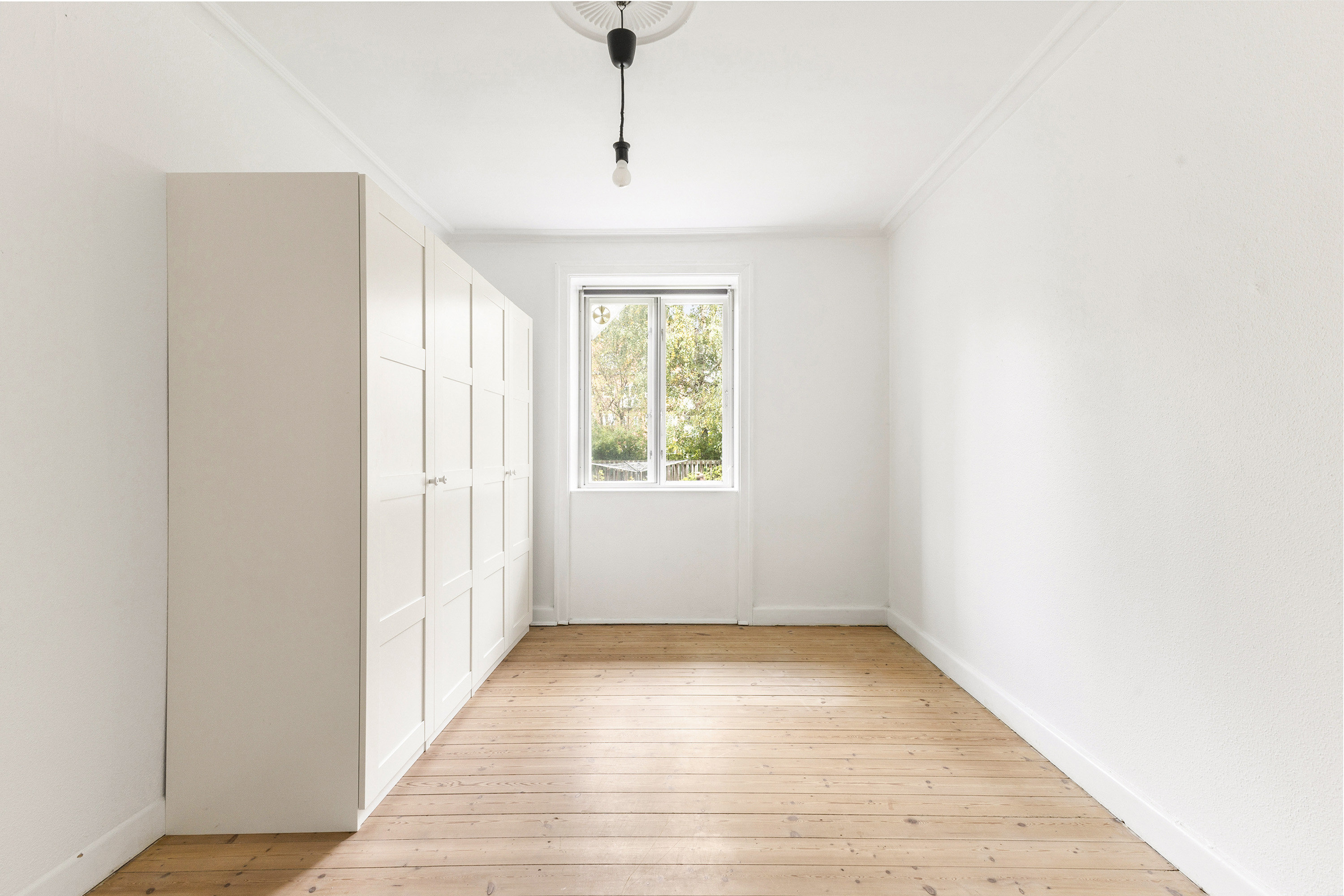 Fremhævet soveværelse billede i fuldskærmstilstand. Billede af Ordrup Jagtvej 42D, st. th., 2920 Charlottenlund