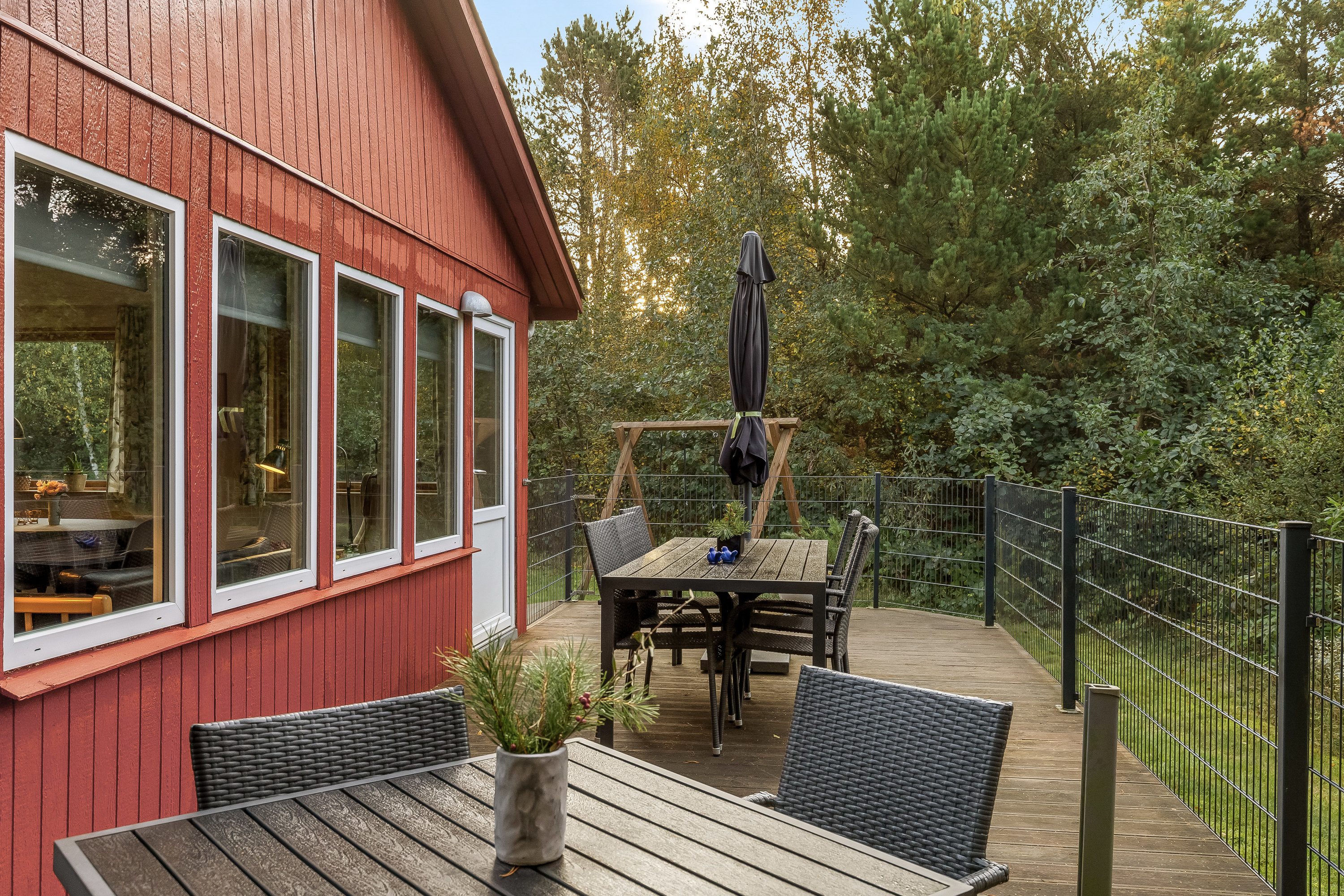 Fremhævet terrasse billede i fuldskærmstilstand. Billede af Godthåbsvej 18, Kongsmark, 6792 Rømø