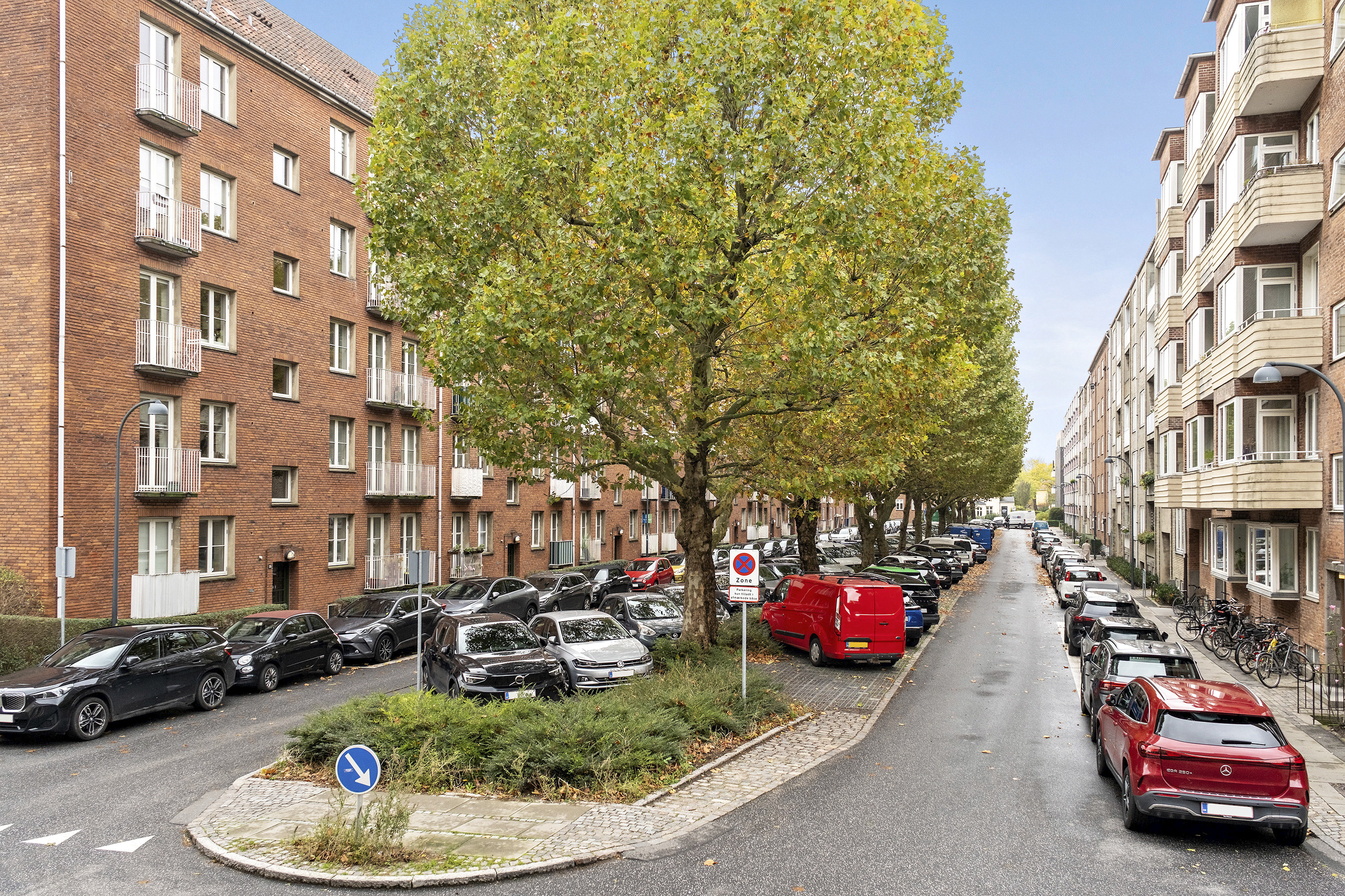Fremhævet ejendommen billede i fuldskærmstilstand. Billede af Jensløvs Tværvej 3A, st. th., 2920 Charlottenlund