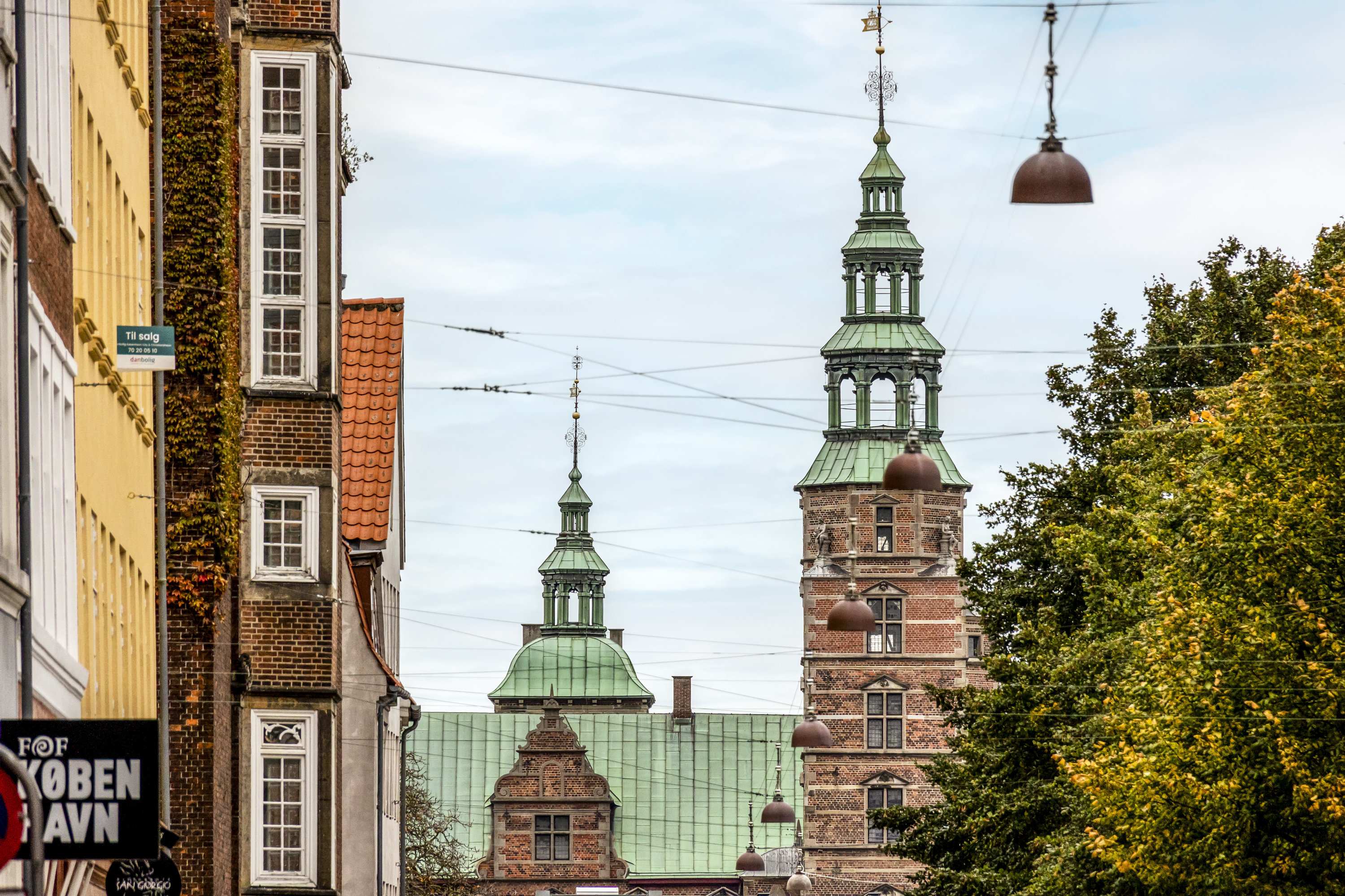 Fremhævet  billede i fuldskærmstilstand. Billede af Rosenborggade 9, st., 1130 København K