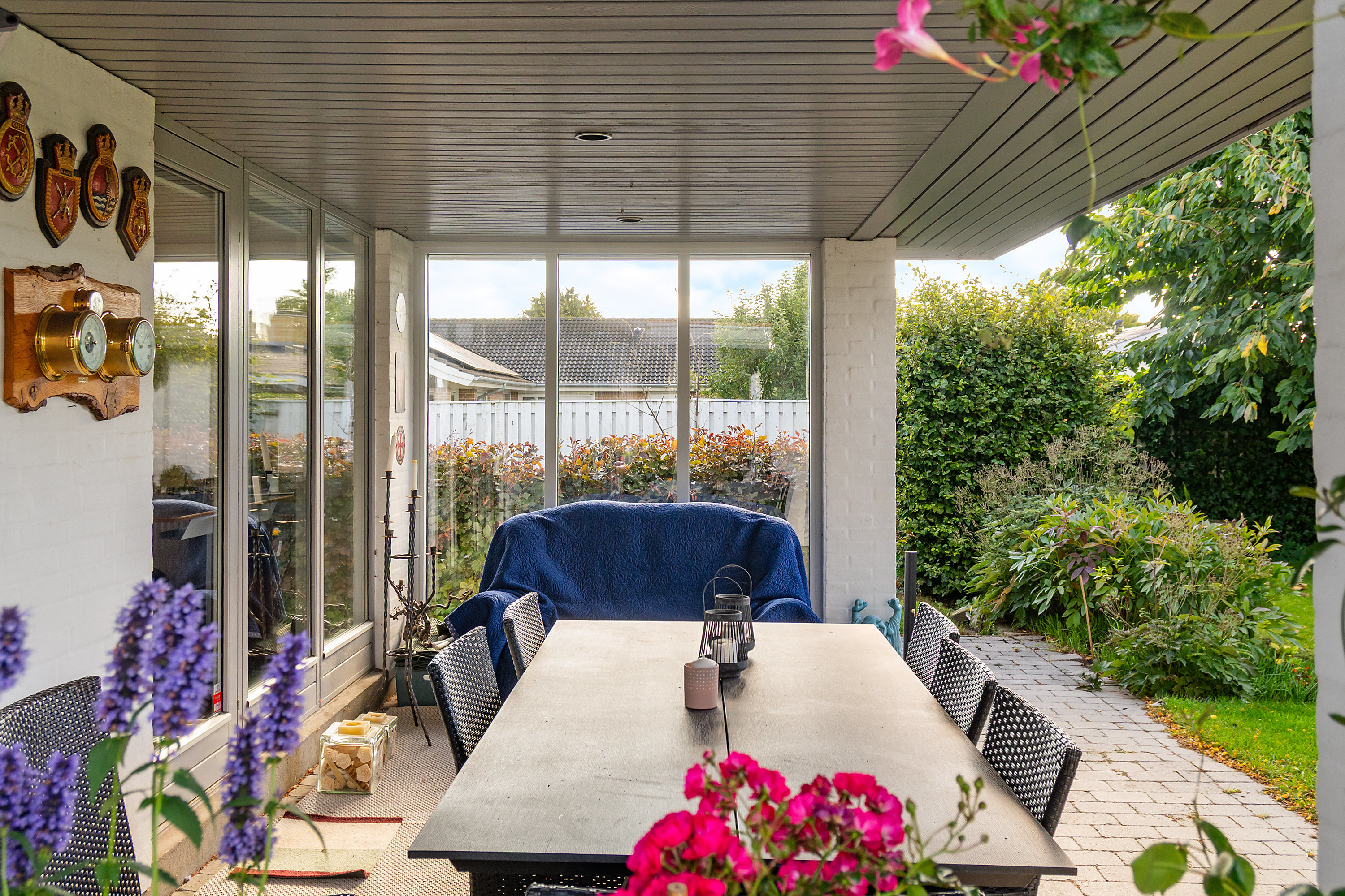 Fremhævet terrasse billede i fuldskærmstilstand. Billede af Vinkelvej 3, 2670 Greve