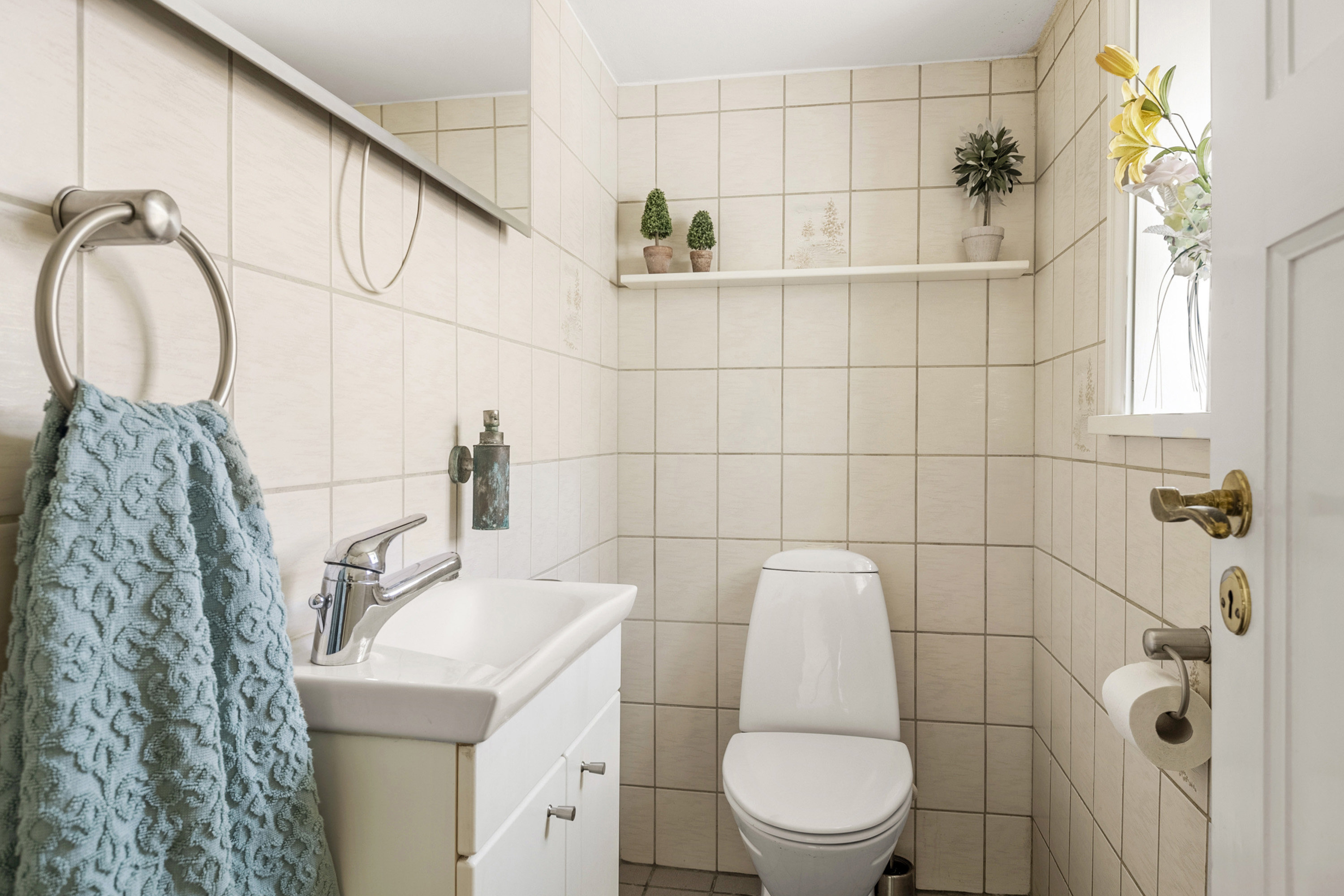 Fremhævet toilet billede i fuldskærmstilstand. Billede af Ny Erlevvej 10, 6100 Haderslev