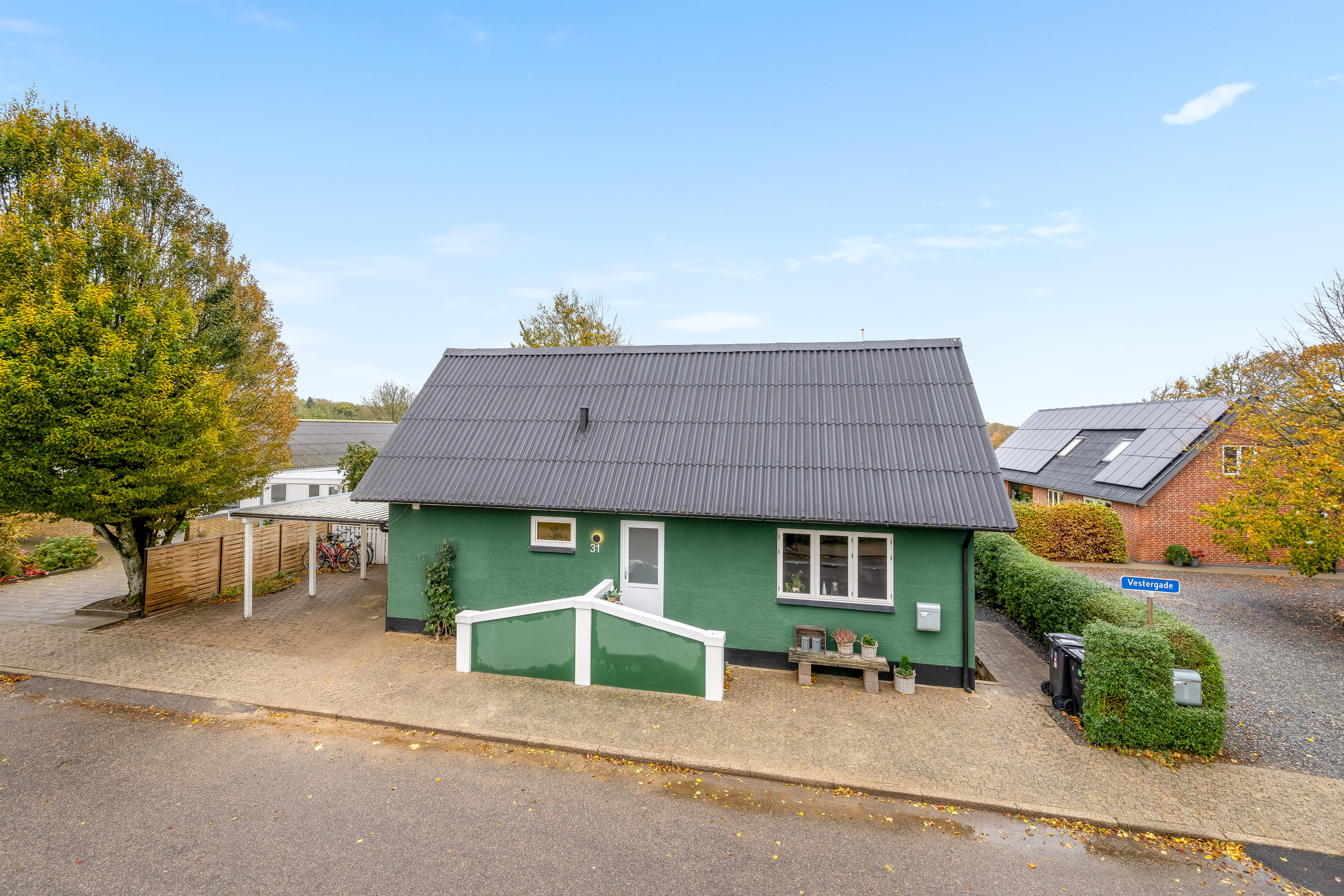 Fremhævet facade billede i fuldskærmstilstand. Billede af Vestergade 31, 6971 Spjald