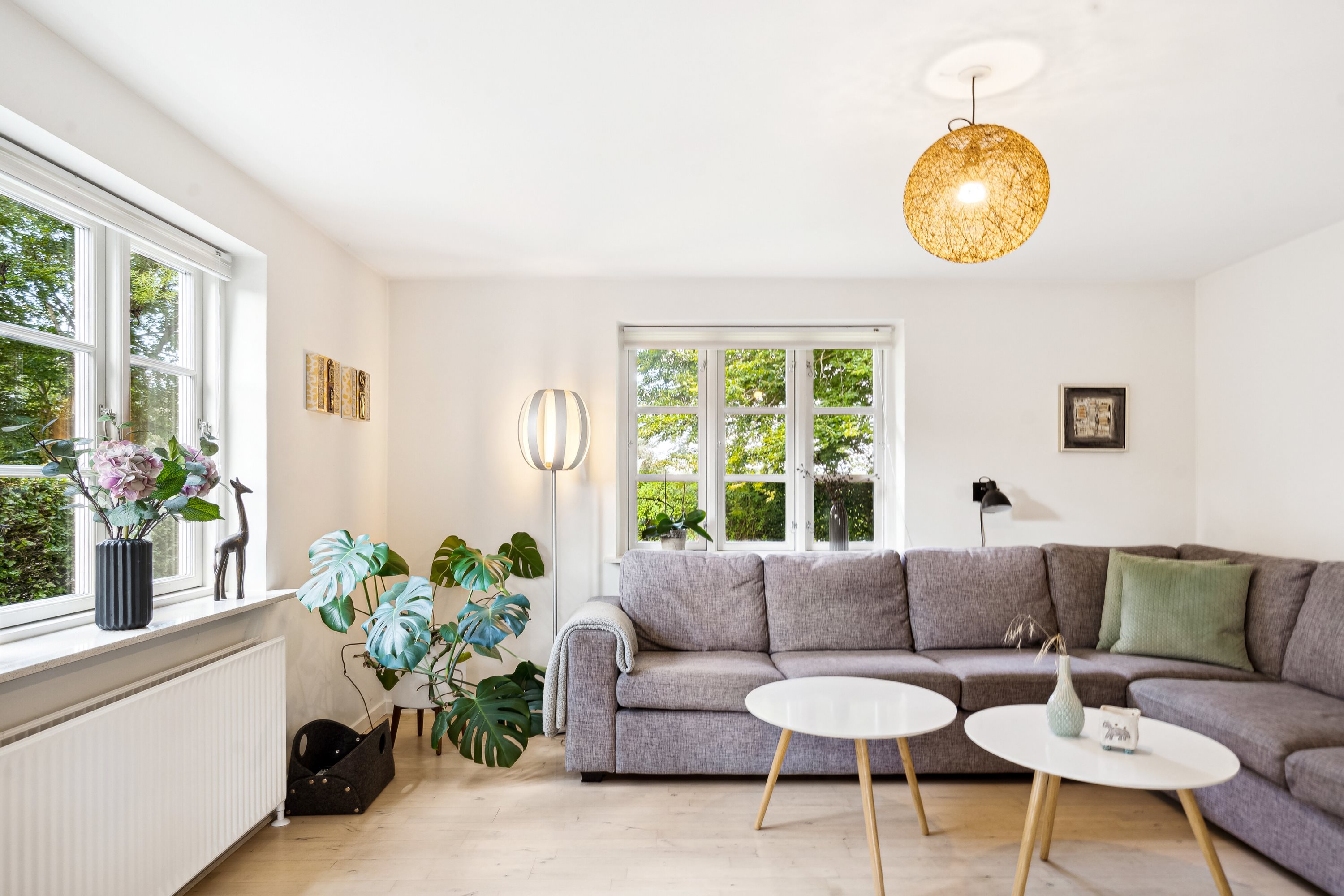 Fremhævet stue billede i fuldskærmstilstand. Billede af Hæstvej 55, 8380 Trige