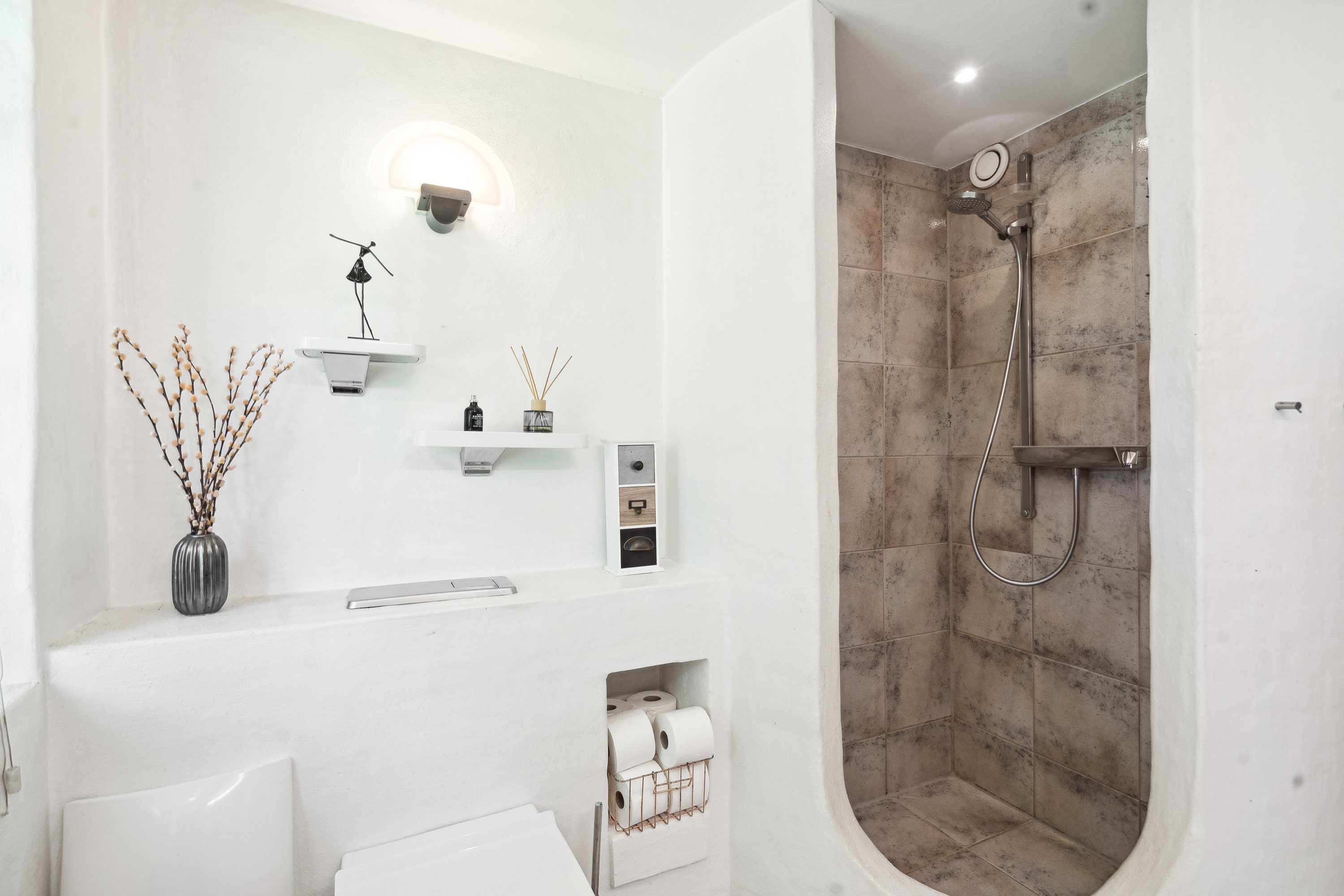 Fremhævet badeværelse billede i fuldskærmstilstand. Billede af Hæstvej 55, 8380 Trige