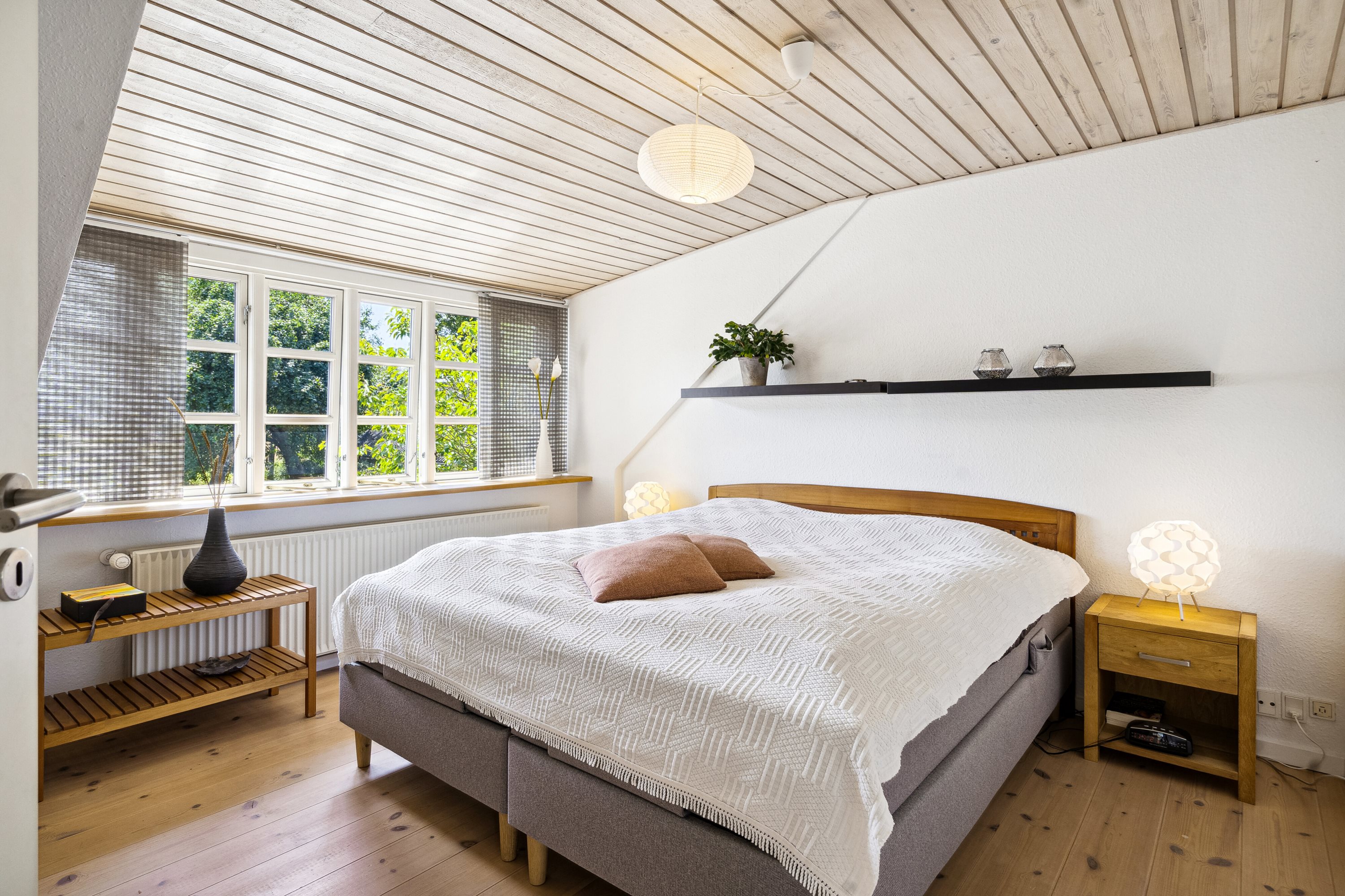 Fremhævet soveværelse billede i fuldskærmstilstand. Billede af Hæstvej 55, 8380 Trige