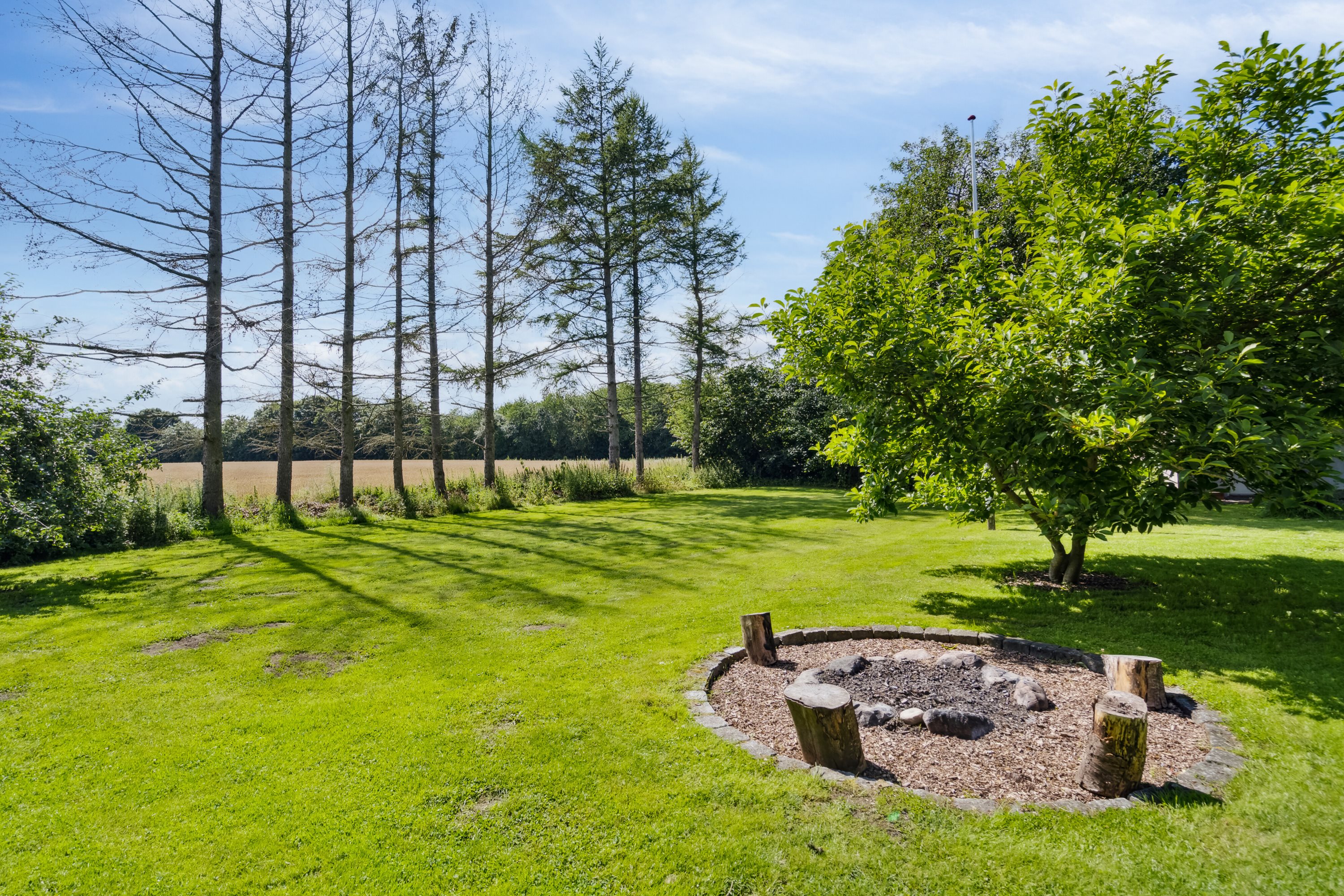 Fremhævet have billede i fuldskærmstilstand. Billede af Hæstvej 55, 8380 Trige