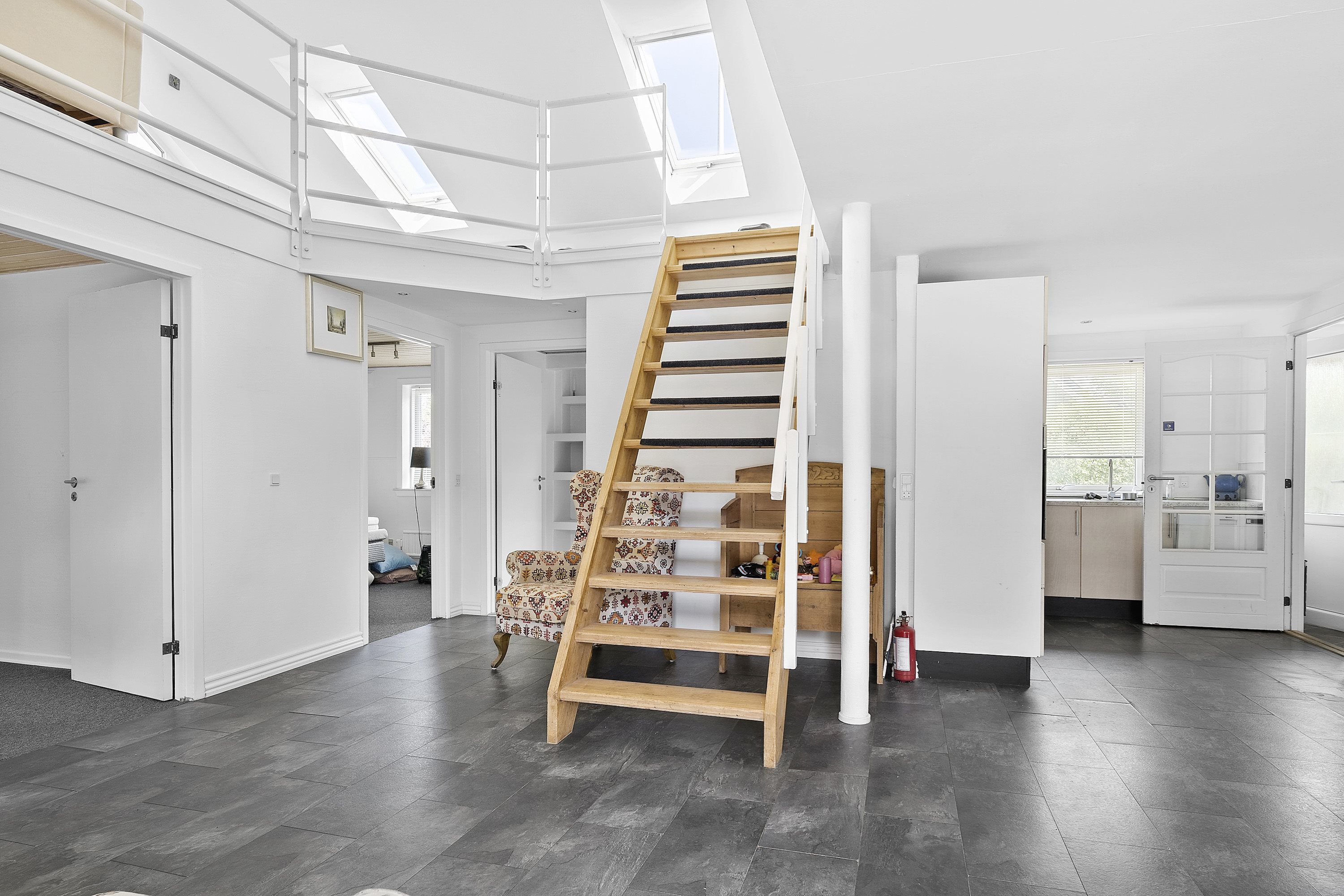 Fremhævet værelse billede i fuldskærmstilstand. Billede af Sandagervej 14, 6682 Hovborg