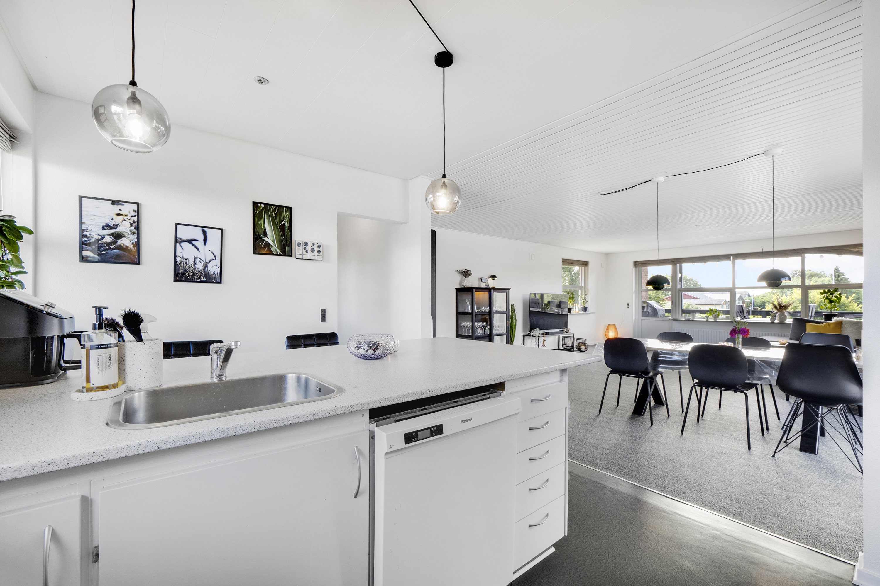 Fremhævet køkken billede i fuldskærmstilstand. Billede af Præstbrovej 355, Øster Jølby, 7950 Erslev