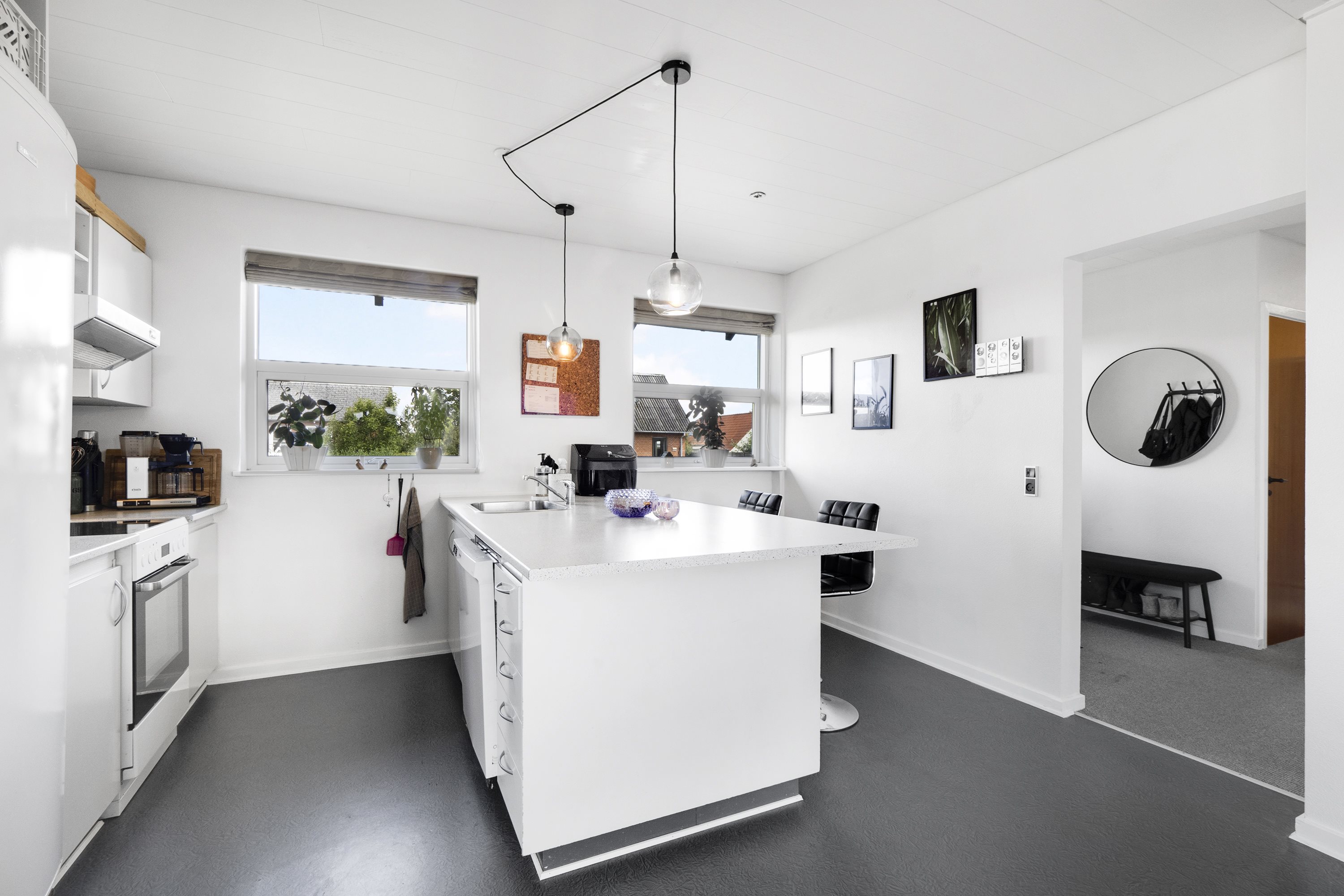 Fremhævet køkken billede i fuldskærmstilstand. Billede af Præstbrovej 355, Øster Jølby, 7950 Erslev