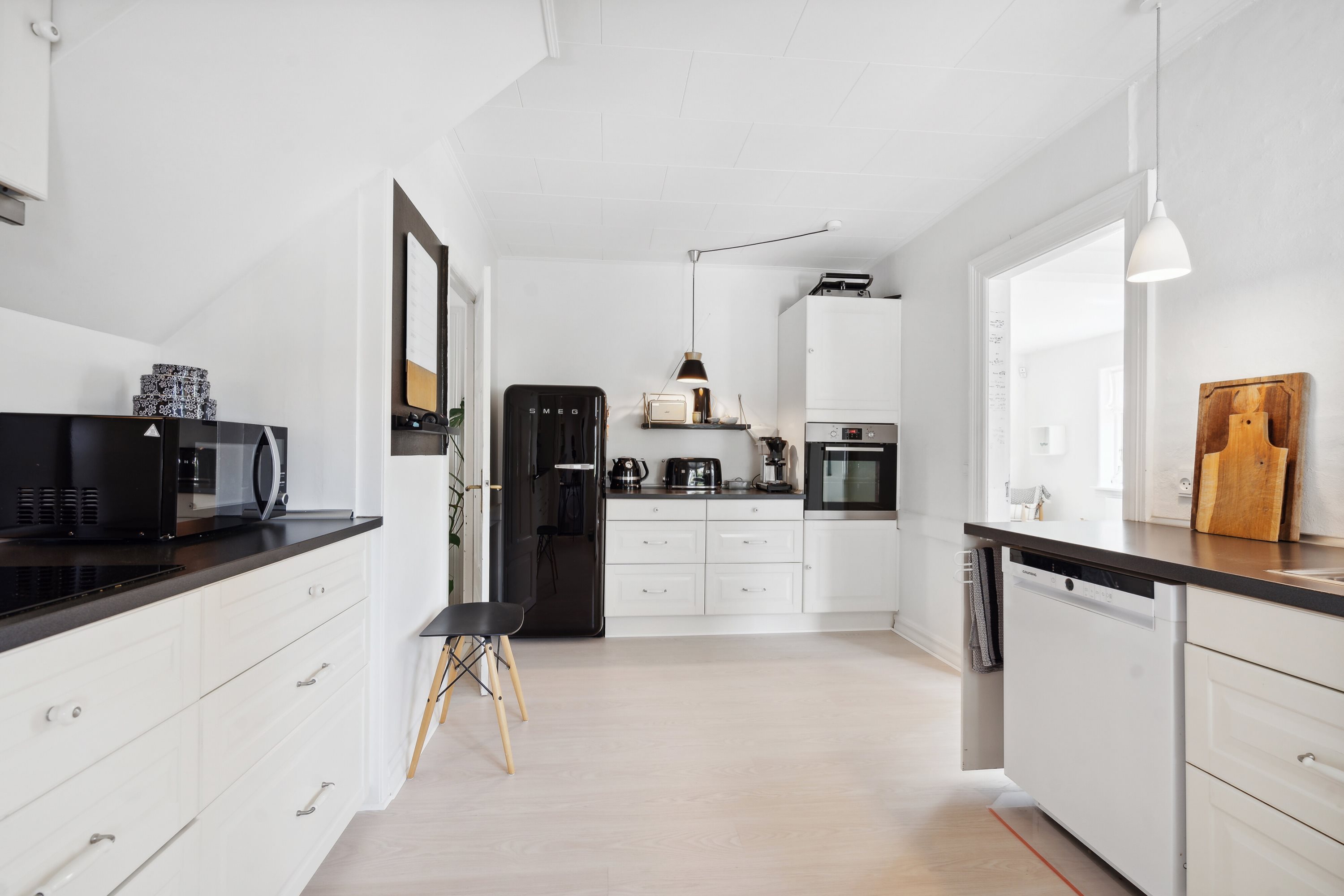 Fremhævet køkken billede i fuldskærmstilstand. Billede af Søndervej 12, Brobyværk, 5672 Broby