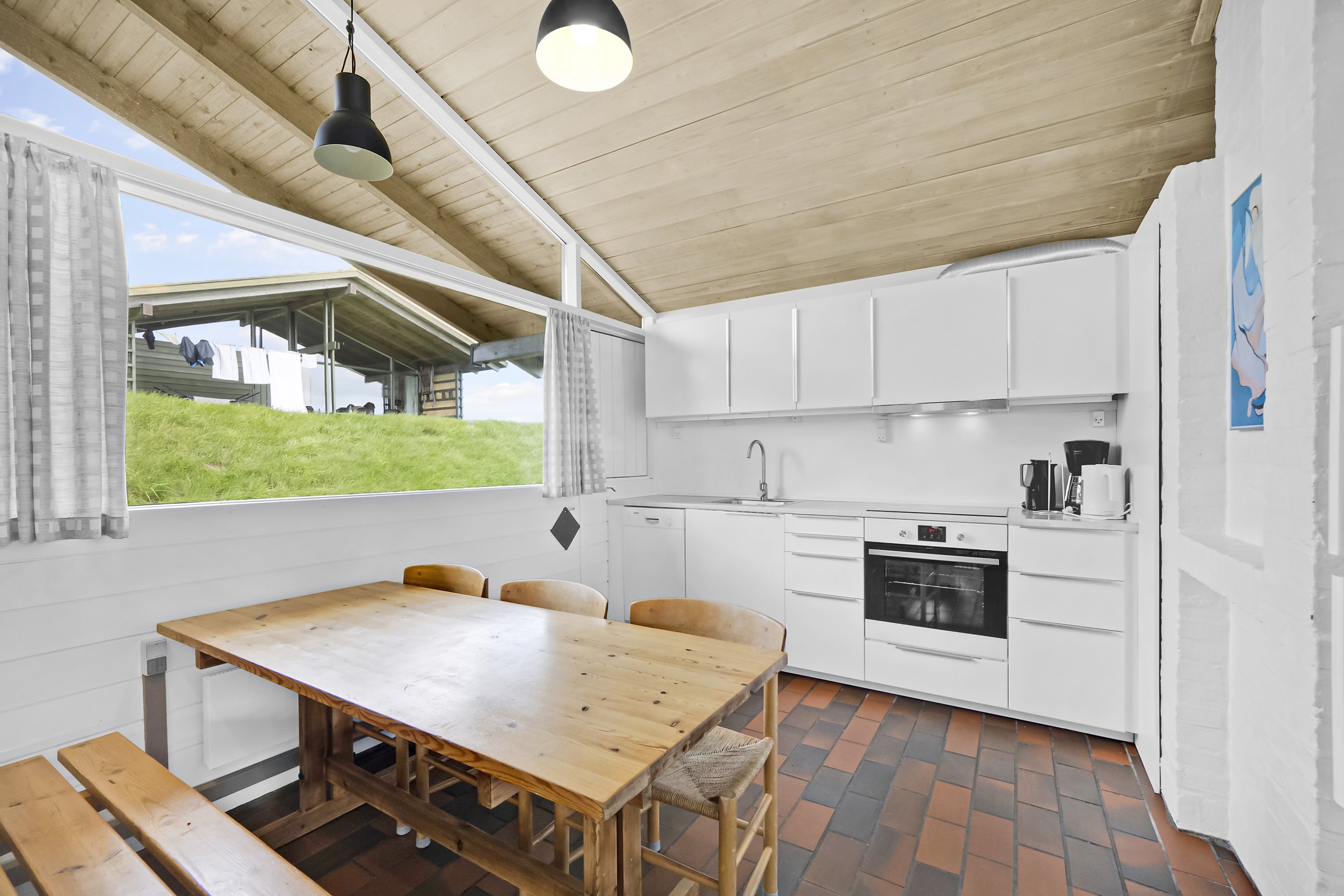 Fremhævet køkken billede i fuldskærmstilstand. Billede af Solskinsvej 62, Vigsø, 7730 Hanstholm