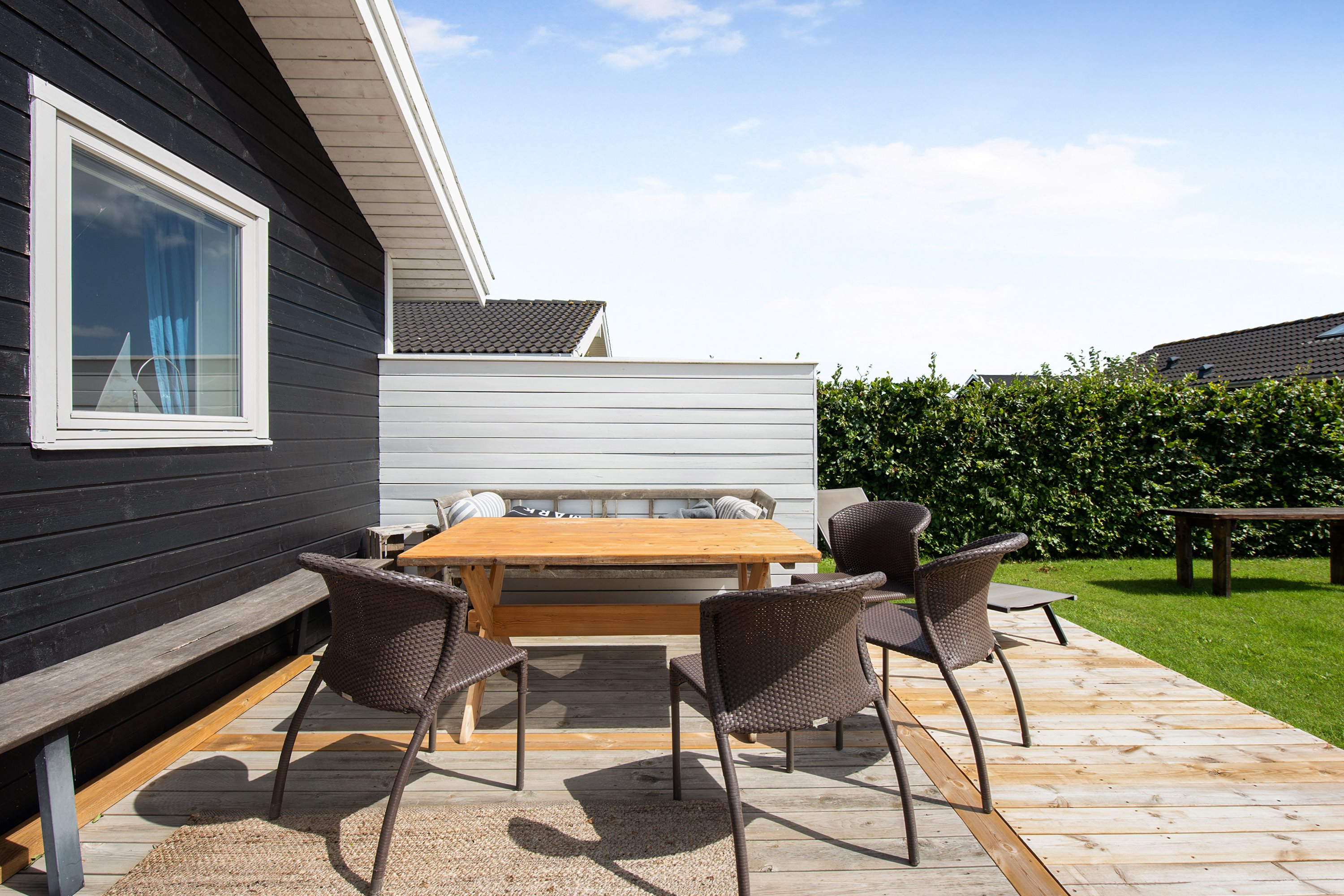 Fremhævet terrasse billede i fuldskærmstilstand. Billede af Hf. Bachersminde 56, 2791 Dragør