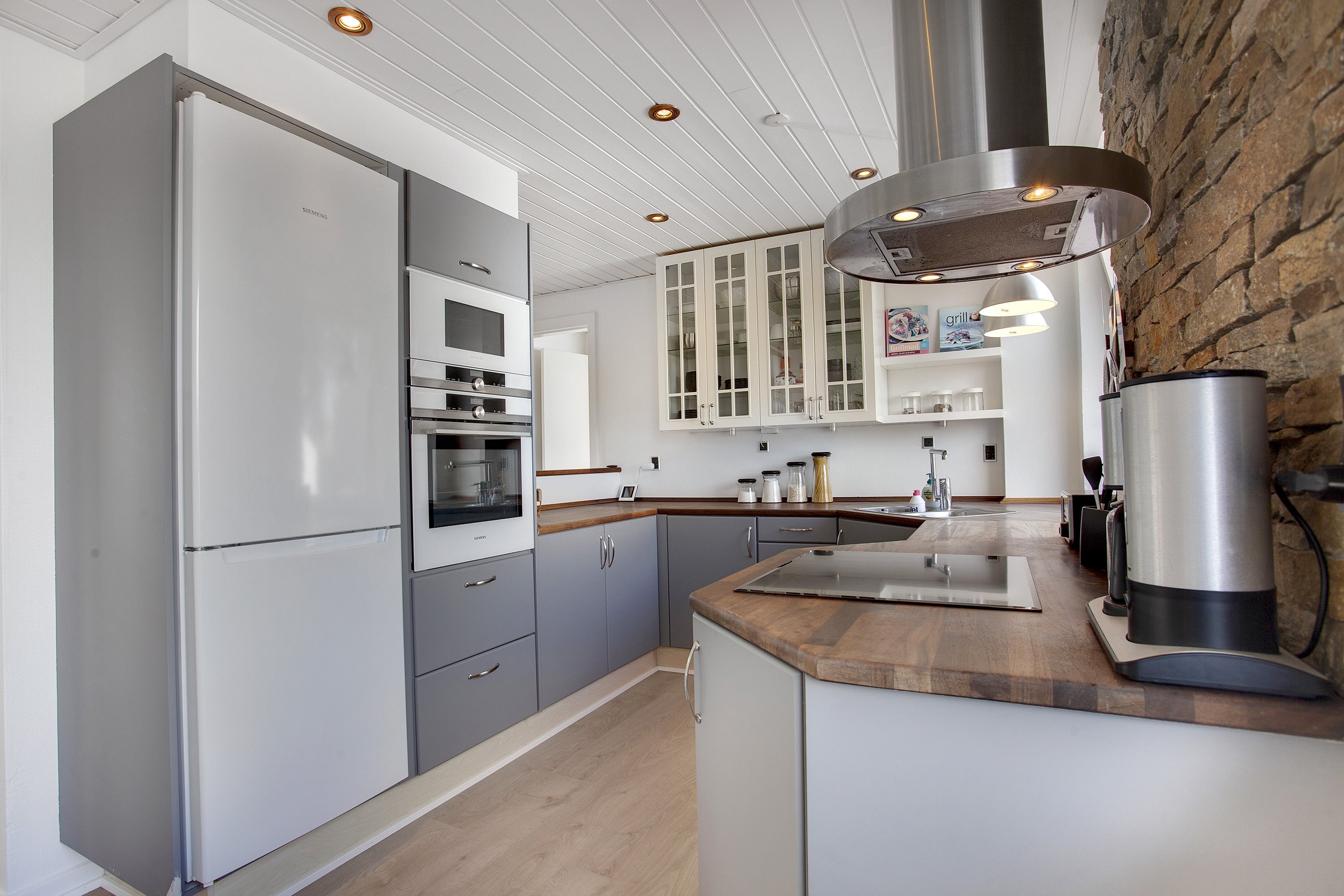 Fremhævet køkken billede i fuldskærmstilstand. Billede af Frihedsvej 6, 9900 Frederikshavn