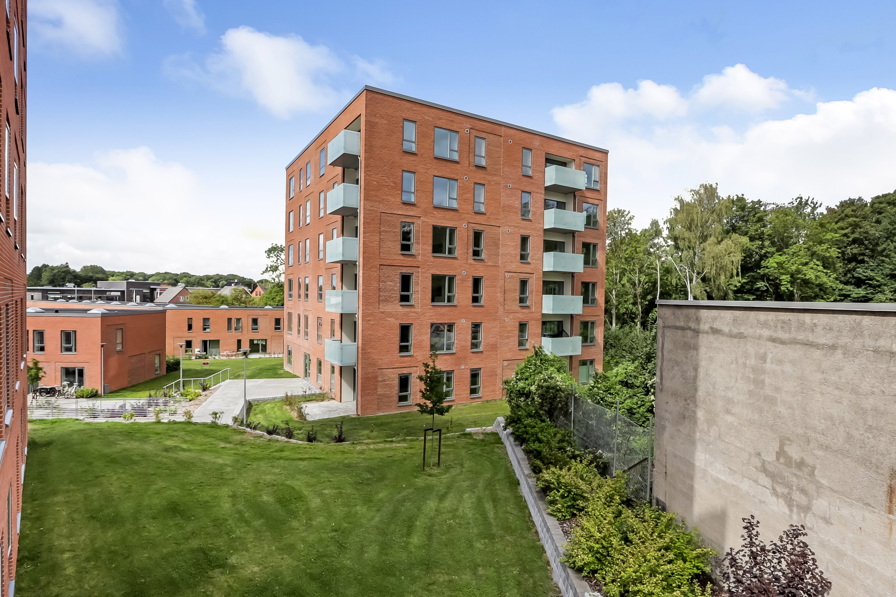 Fremhævet ejendommen billede i fuldskærmstilstand. Billede af Tekstilgangen 32, 1. 4., 5000 Odense C