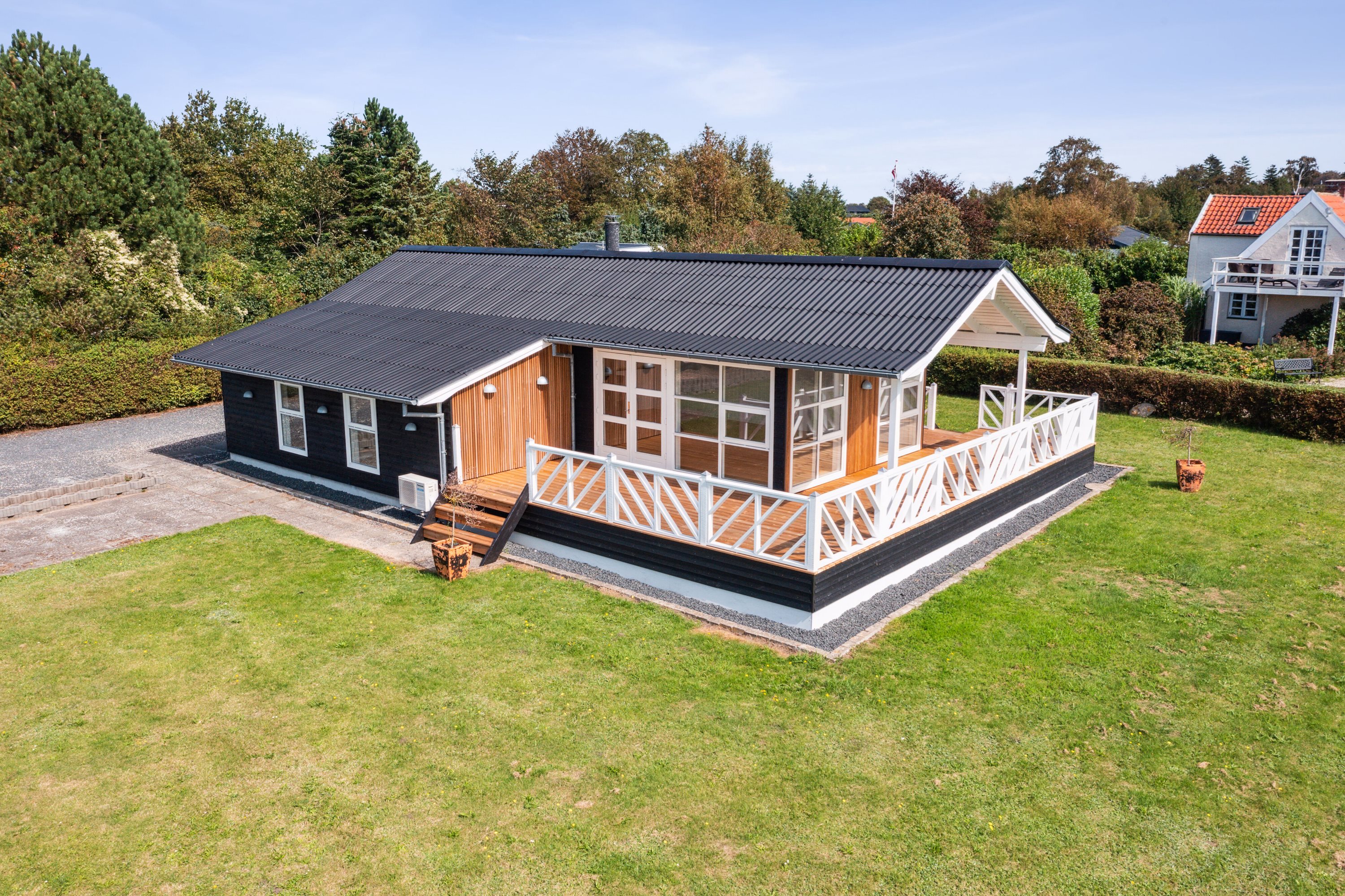 Fremhævet set fra haven billede i fuldskærmstilstand. Billede af Adonisvej 5, Drøsselbjerg, 4200 Slagelse