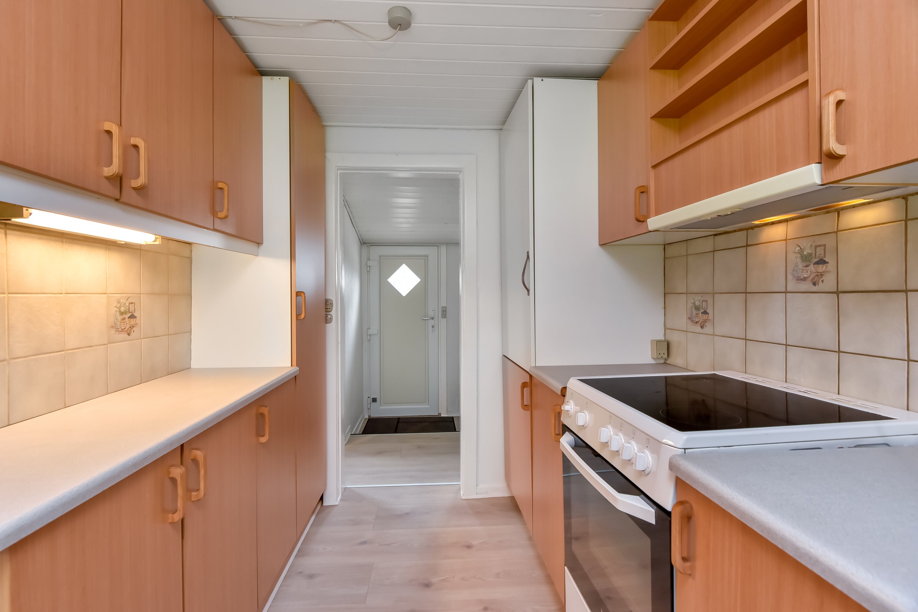 Fremhævet køkken billede i fuldskærmstilstand. Billede af Smallegade 1, Barde, 6920 Videbæk