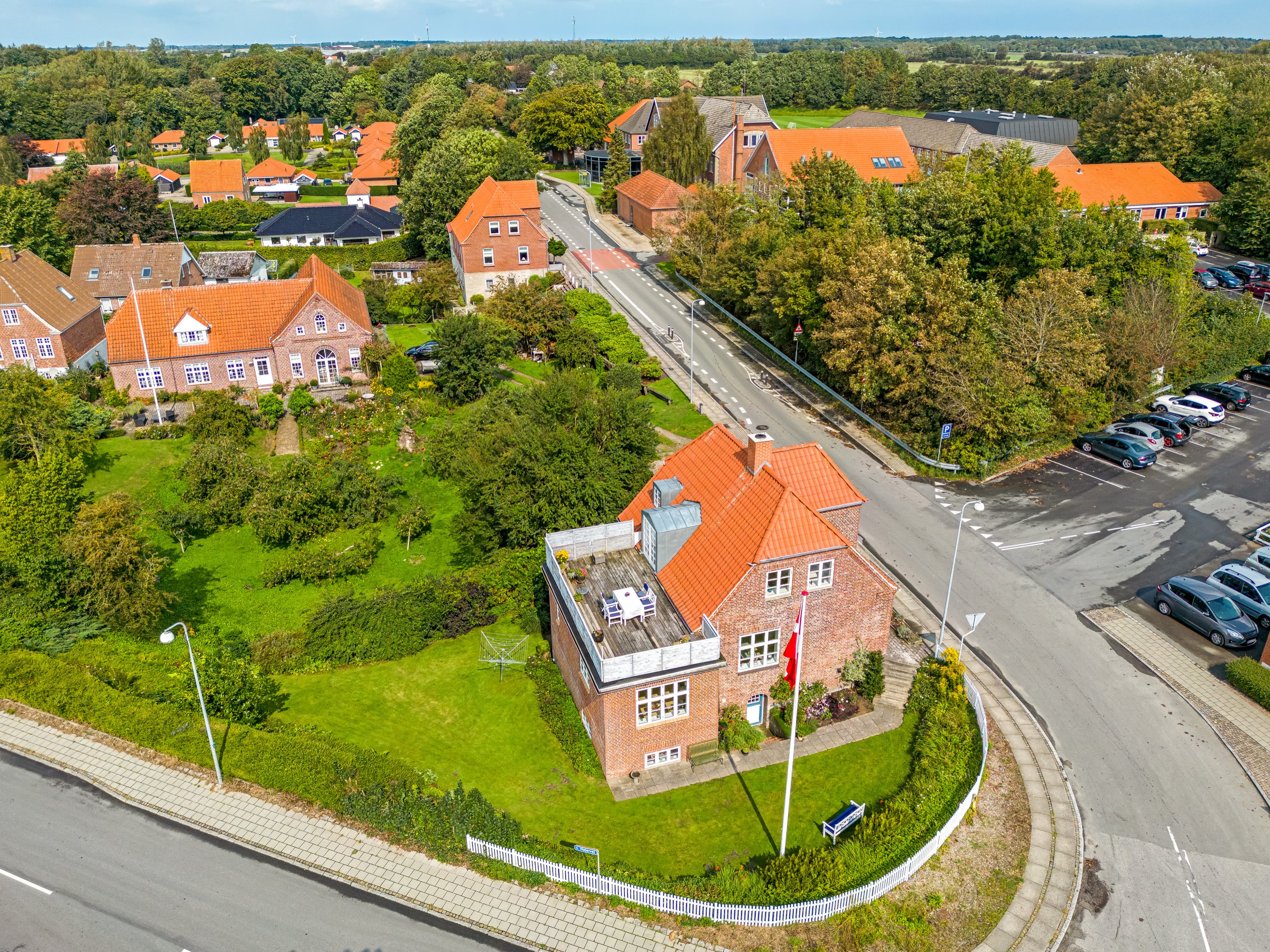 Miniaturebillede 2: luftfoto. Billede af Møllevej 2, Møgeltønder, 6270 Tønder