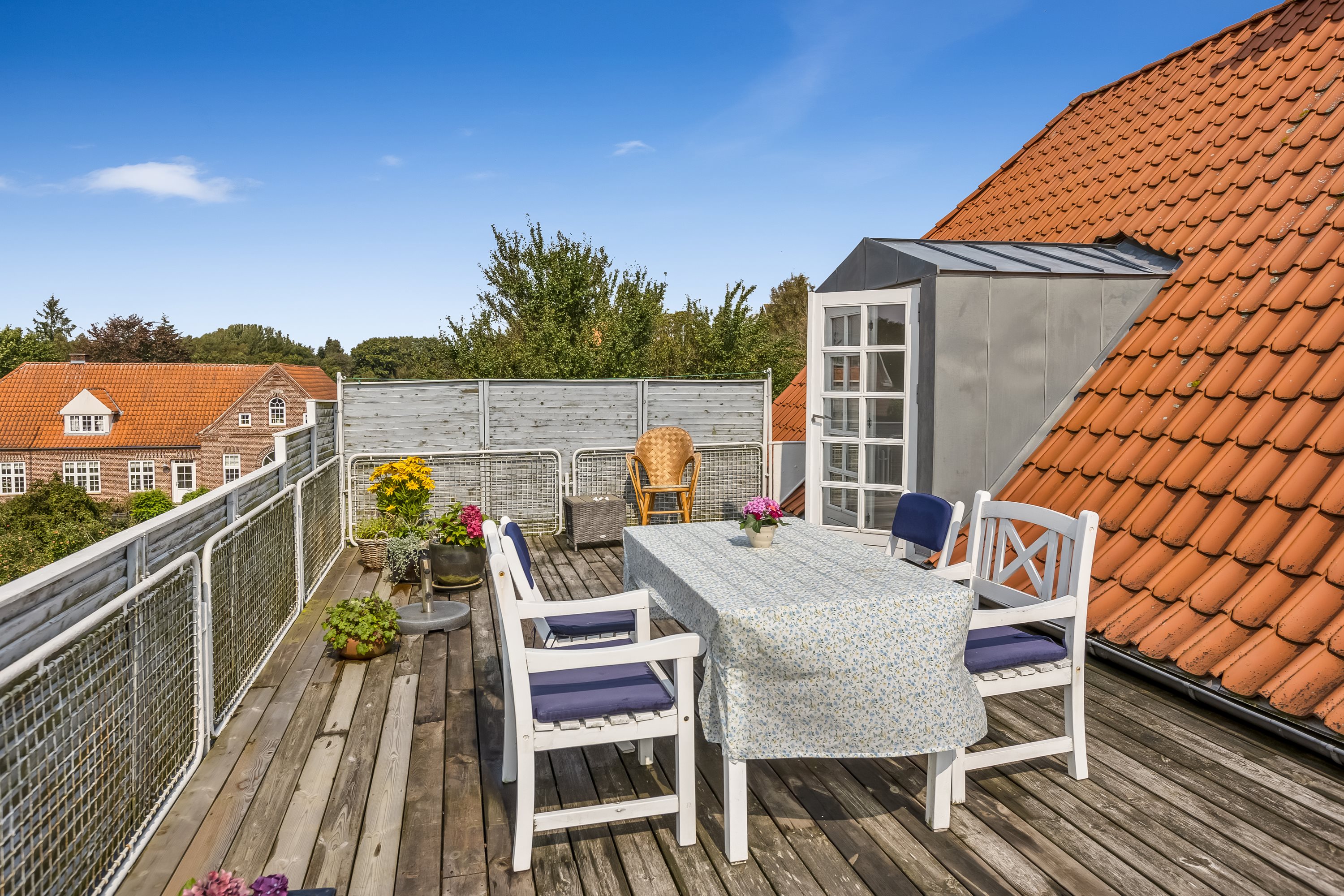 Fremhævet tagterrasse billede i fuldskærmstilstand. Billede af Møllevej 2, Møgeltønder, 6270 Tønder