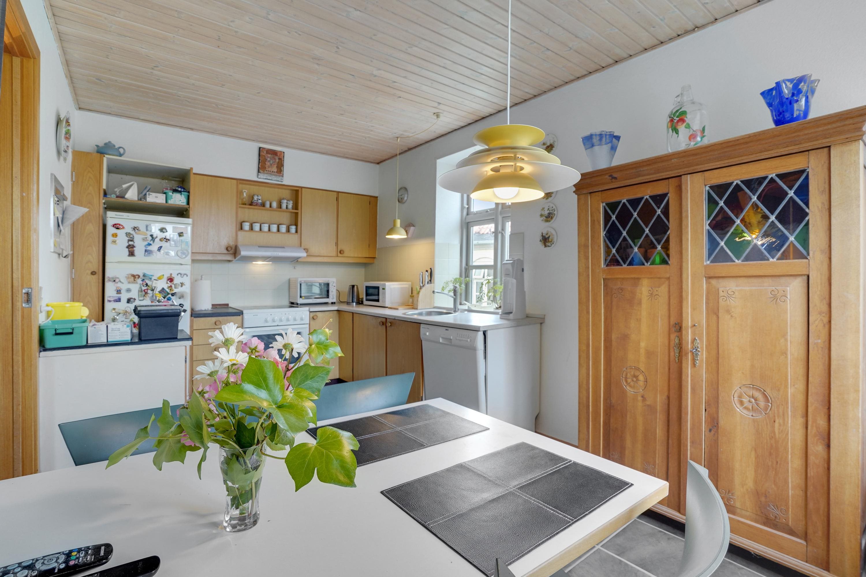 Fremhævet køkken billede i fuldskærmstilstand. Billede af Naffet 33D, 1. th., 6100 Haderslev