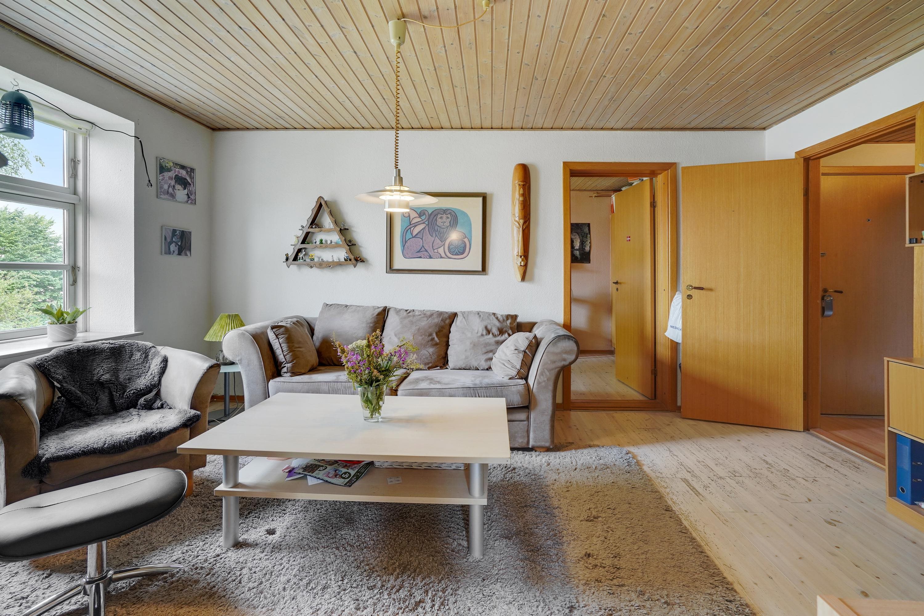 Fremhævet stue billede i fuldskærmstilstand. Billede af Naffet 33D, 1. th., 6100 Haderslev