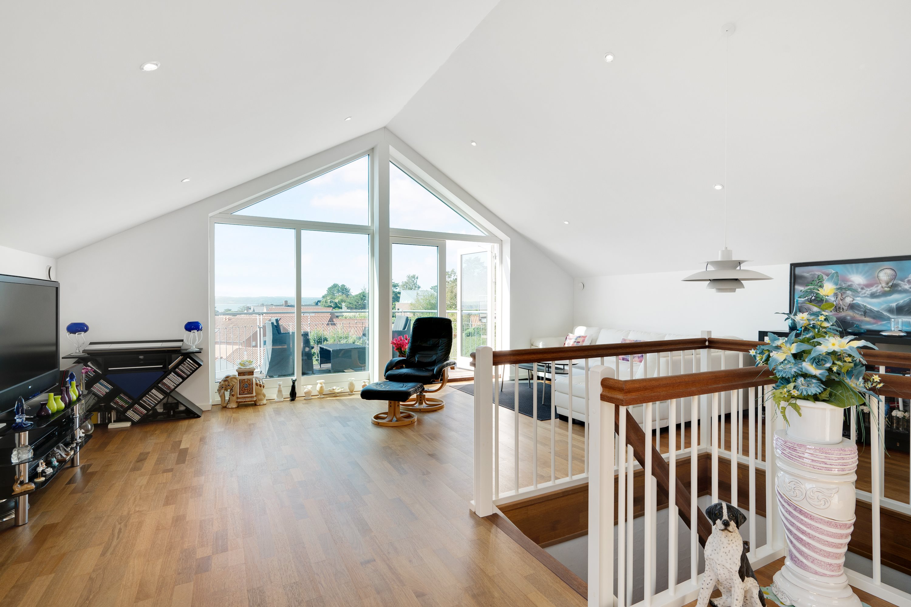 Fremhævet stue billede i fuldskærmstilstand. Billede af Søskrænten 29, Vibæk Strand, 8400 Ebeltoft