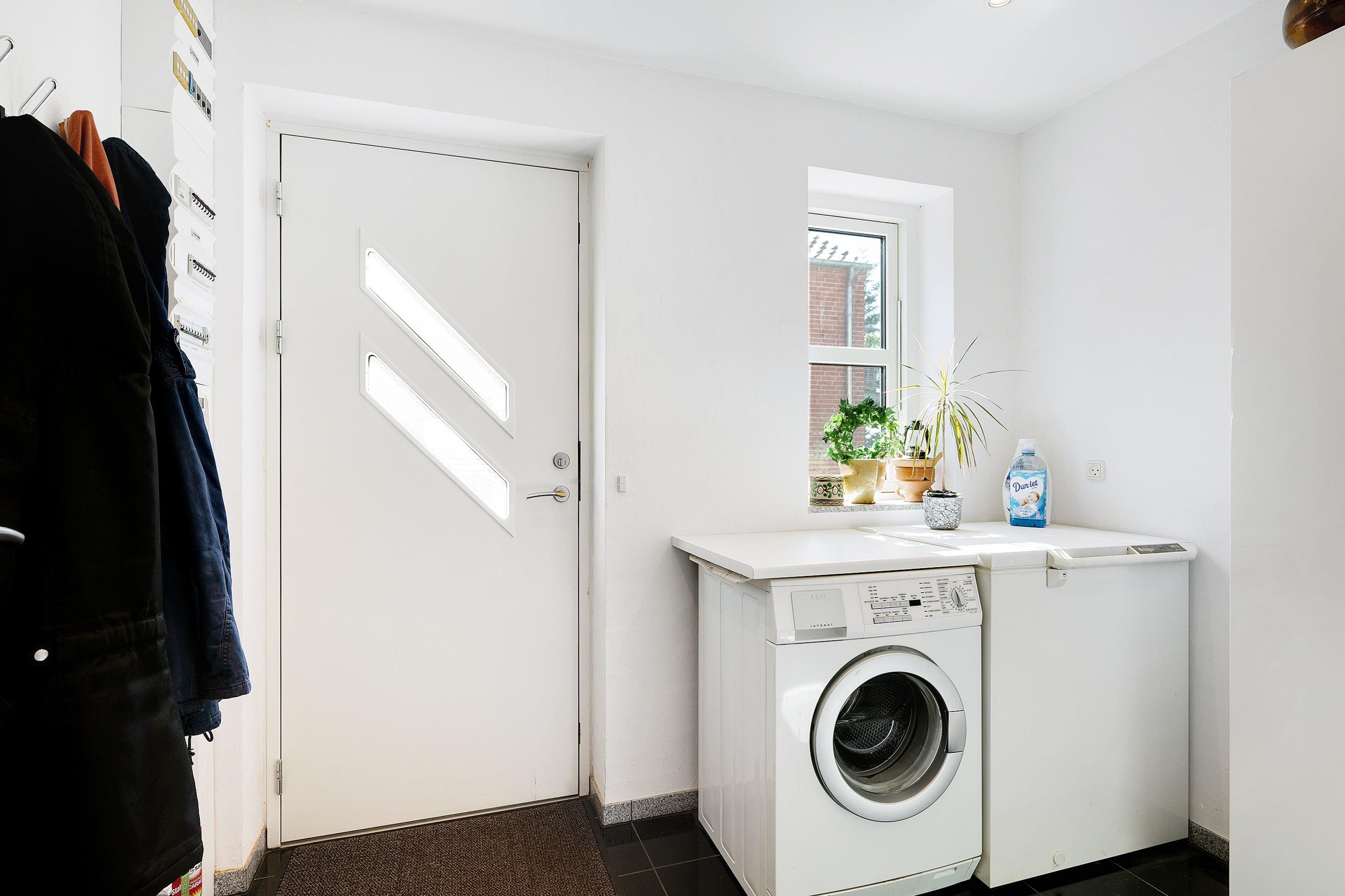 Fremhævet bryggers billede i fuldskærmstilstand. Billede af Søskrænten 29, Vibæk Strand, 8400 Ebeltoft